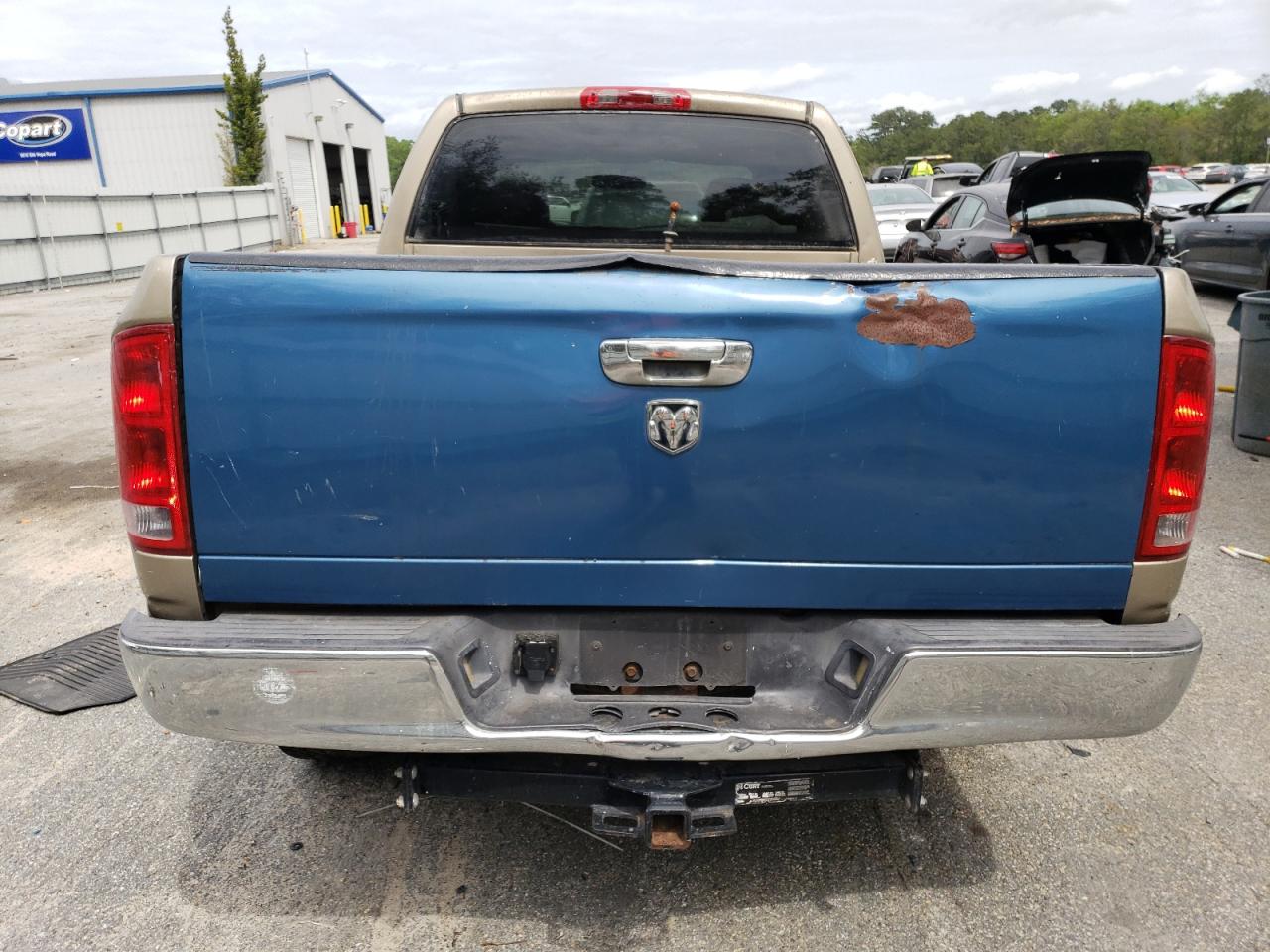 Photo 5 VIN: 1D7HA18KX5J608742 - DODGE RAM 