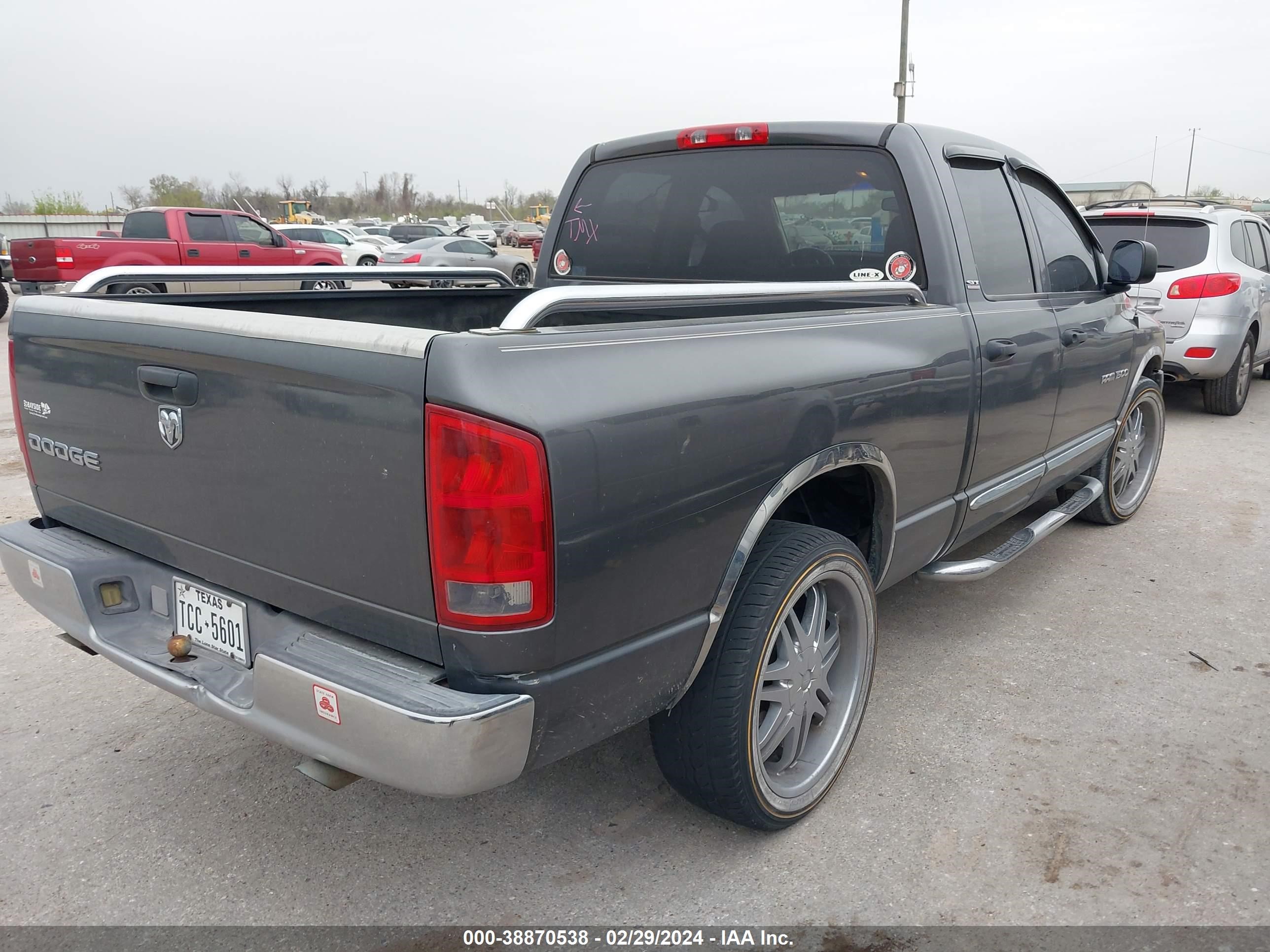 Photo 3 VIN: 1D7HA18N02S609642 - DODGE RAM 