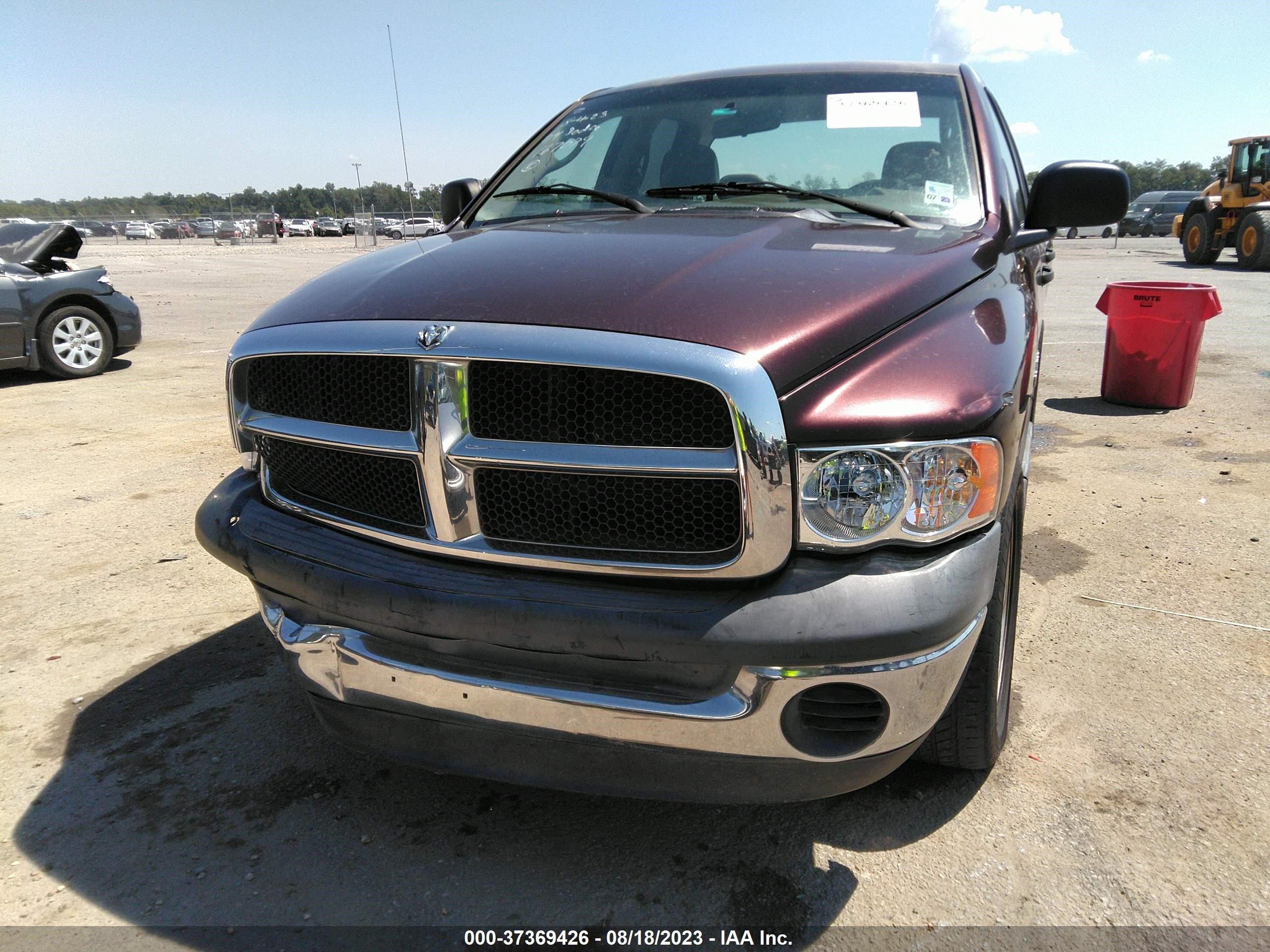 Photo 11 VIN: 1D7HA18N04J167079 - DODGE RAM 