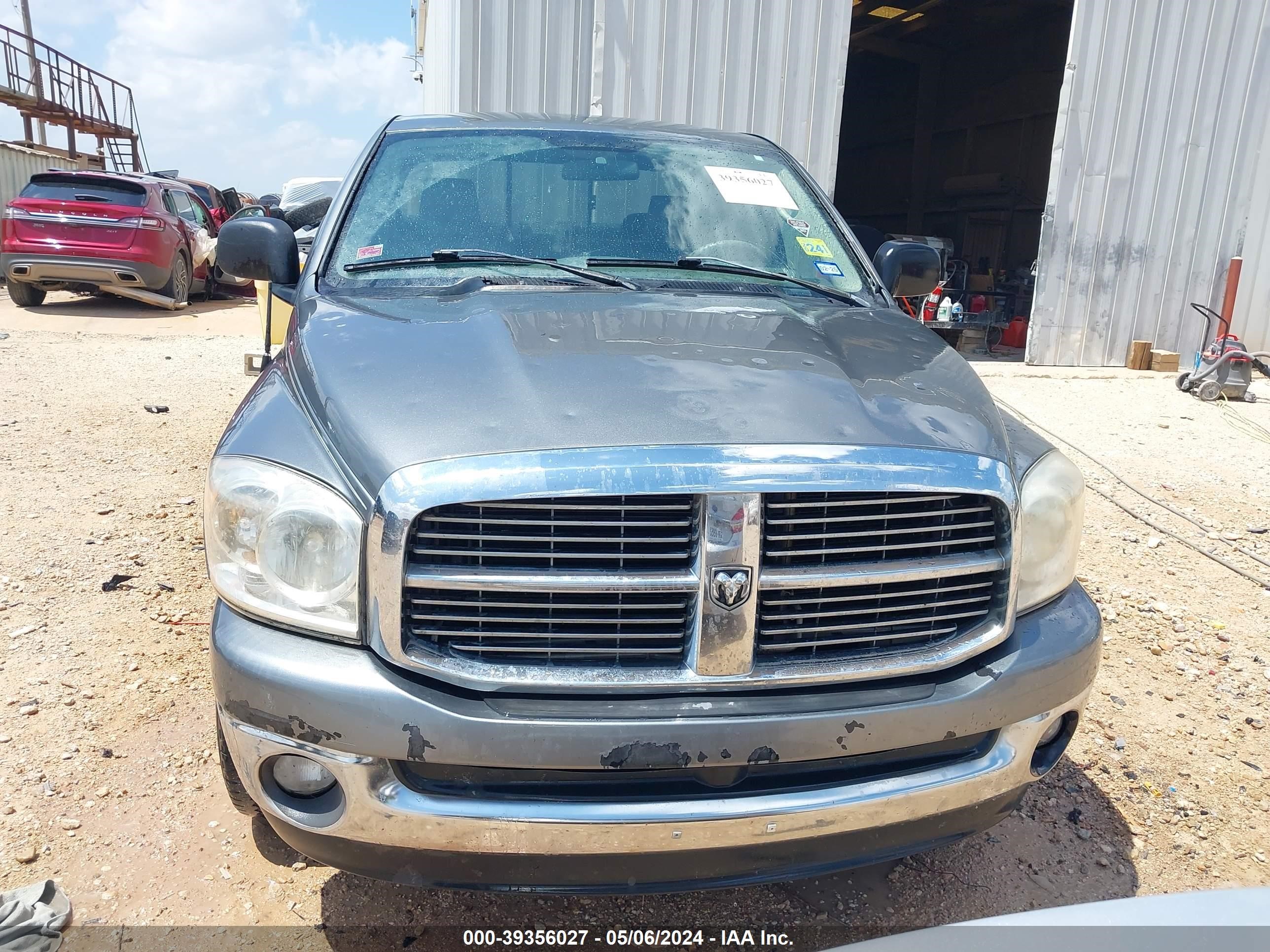 Photo 11 VIN: 1D7HA18N08J129244 - DODGE RAM 