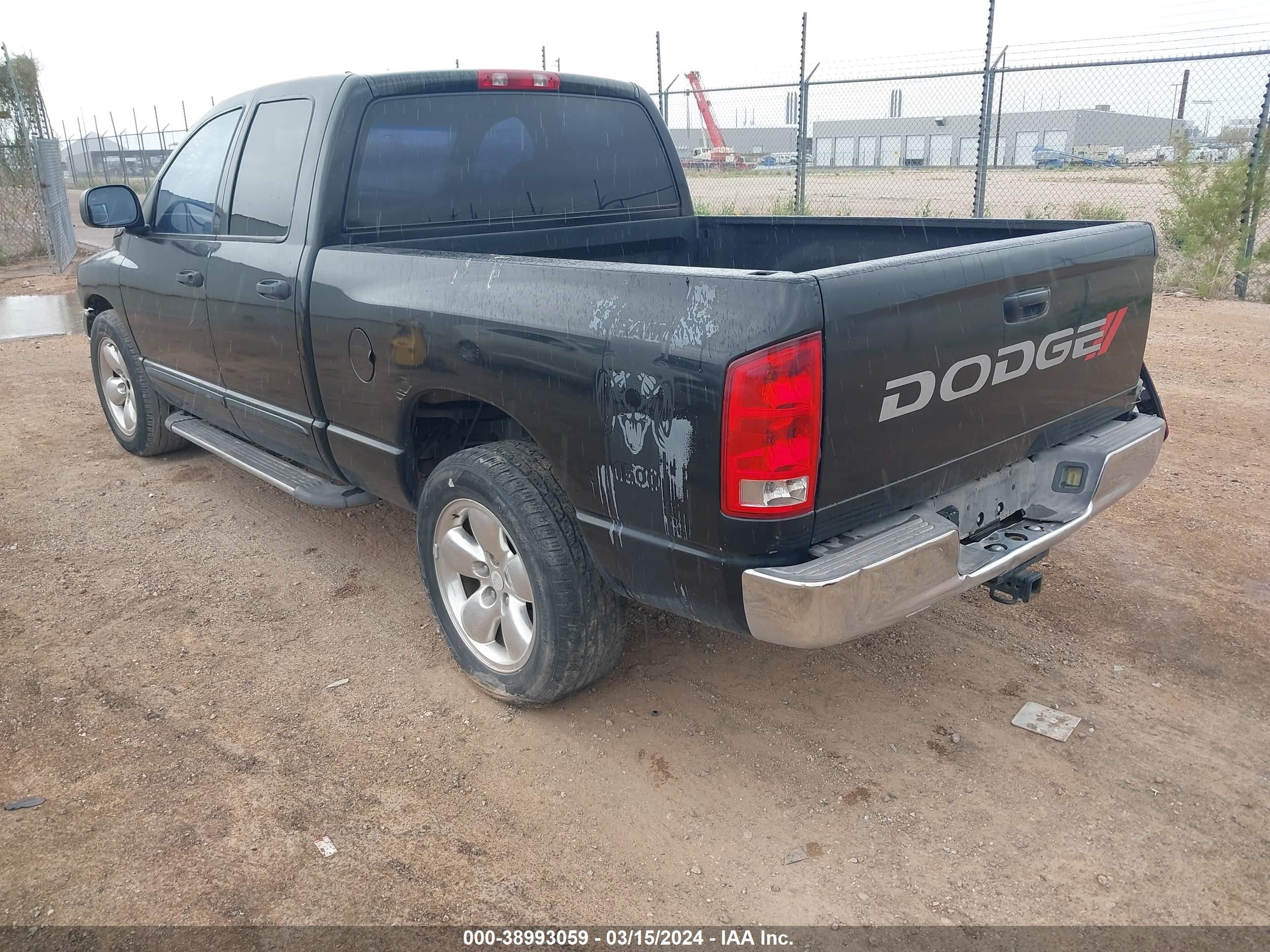 Photo 2 VIN: 1D7HA18N12S627079 - DODGE RAM 