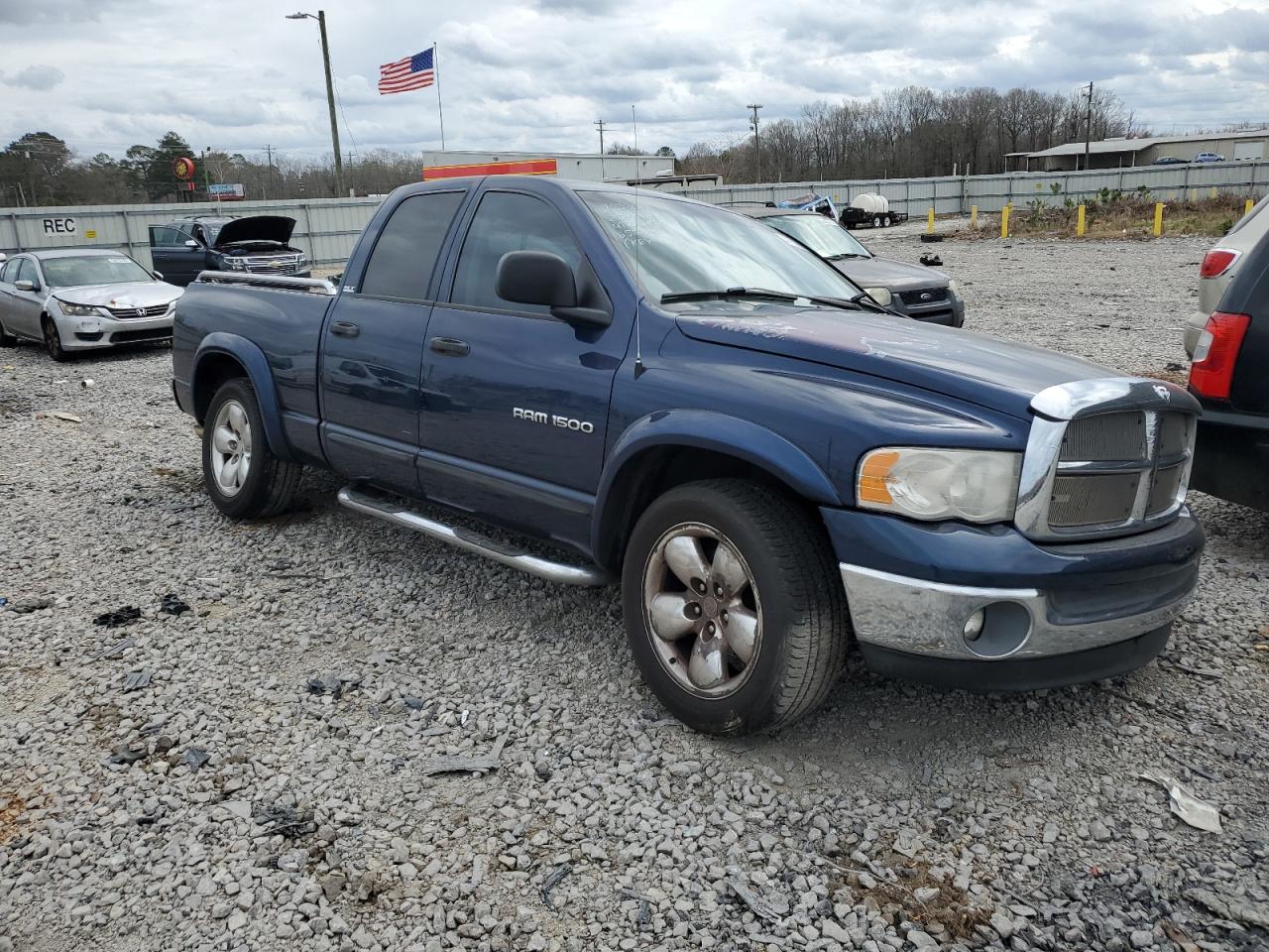 Photo 3 VIN: 1D7HA18N13J608443 - DODGE RAM 