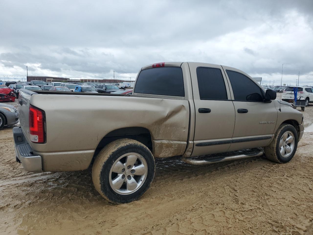 Photo 2 VIN: 1D7HA18N14S581594 - DODGE RAM 