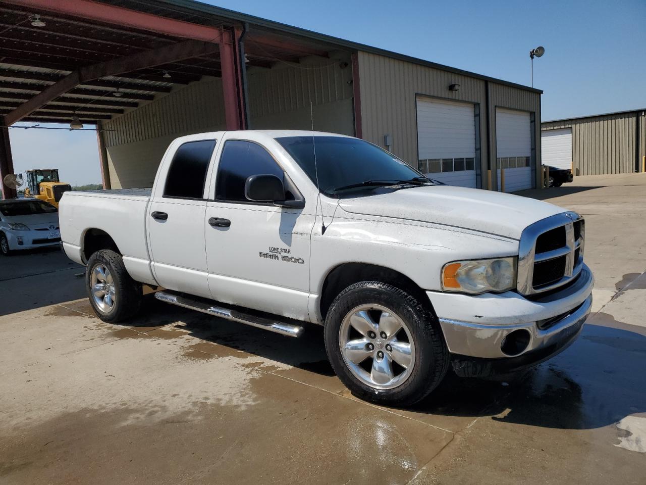 Photo 3 VIN: 1D7HA18N15J591307 - DODGE RAM 