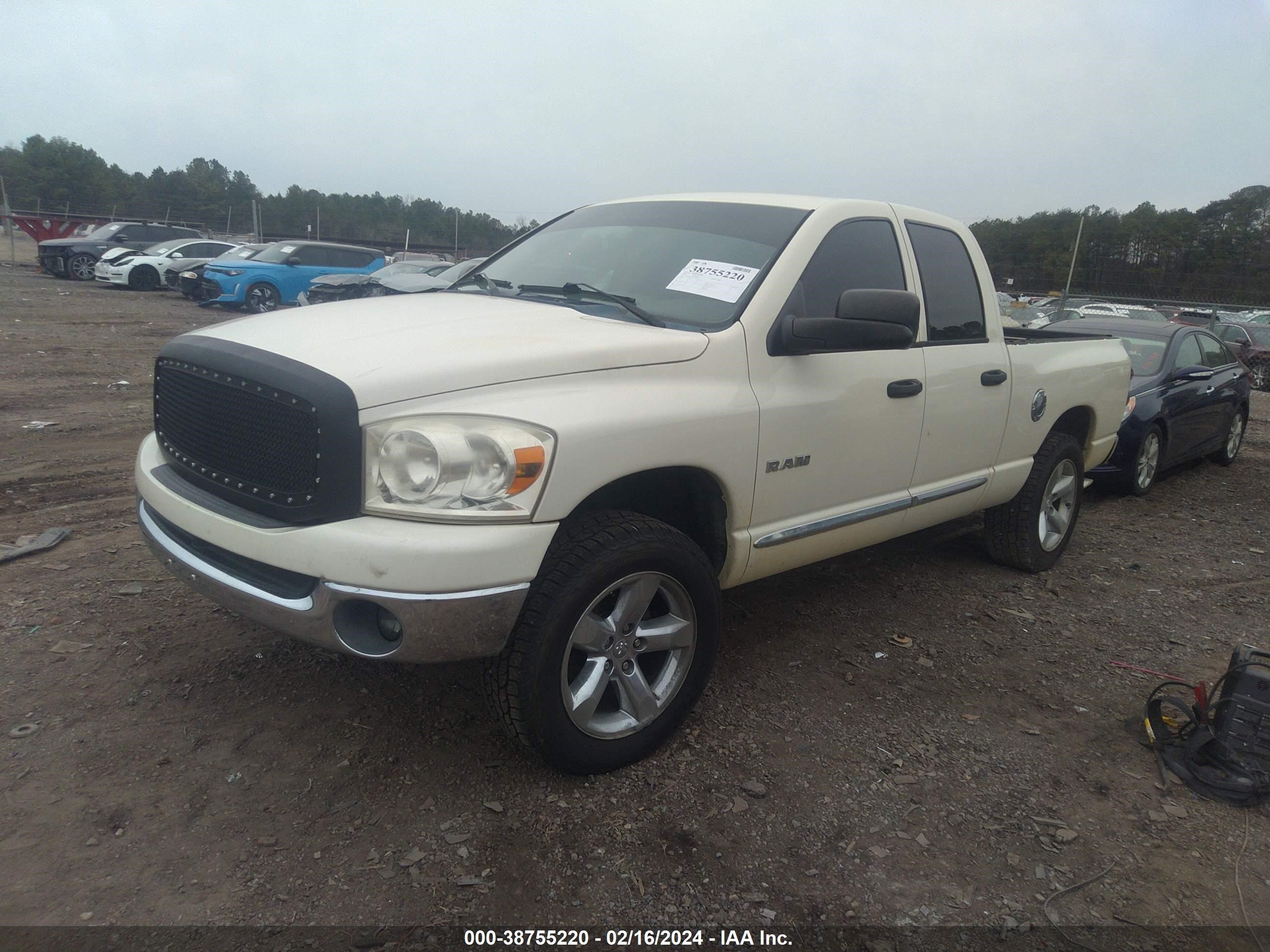 Photo 1 VIN: 1D7HA18N18J209796 - DODGE RAM 