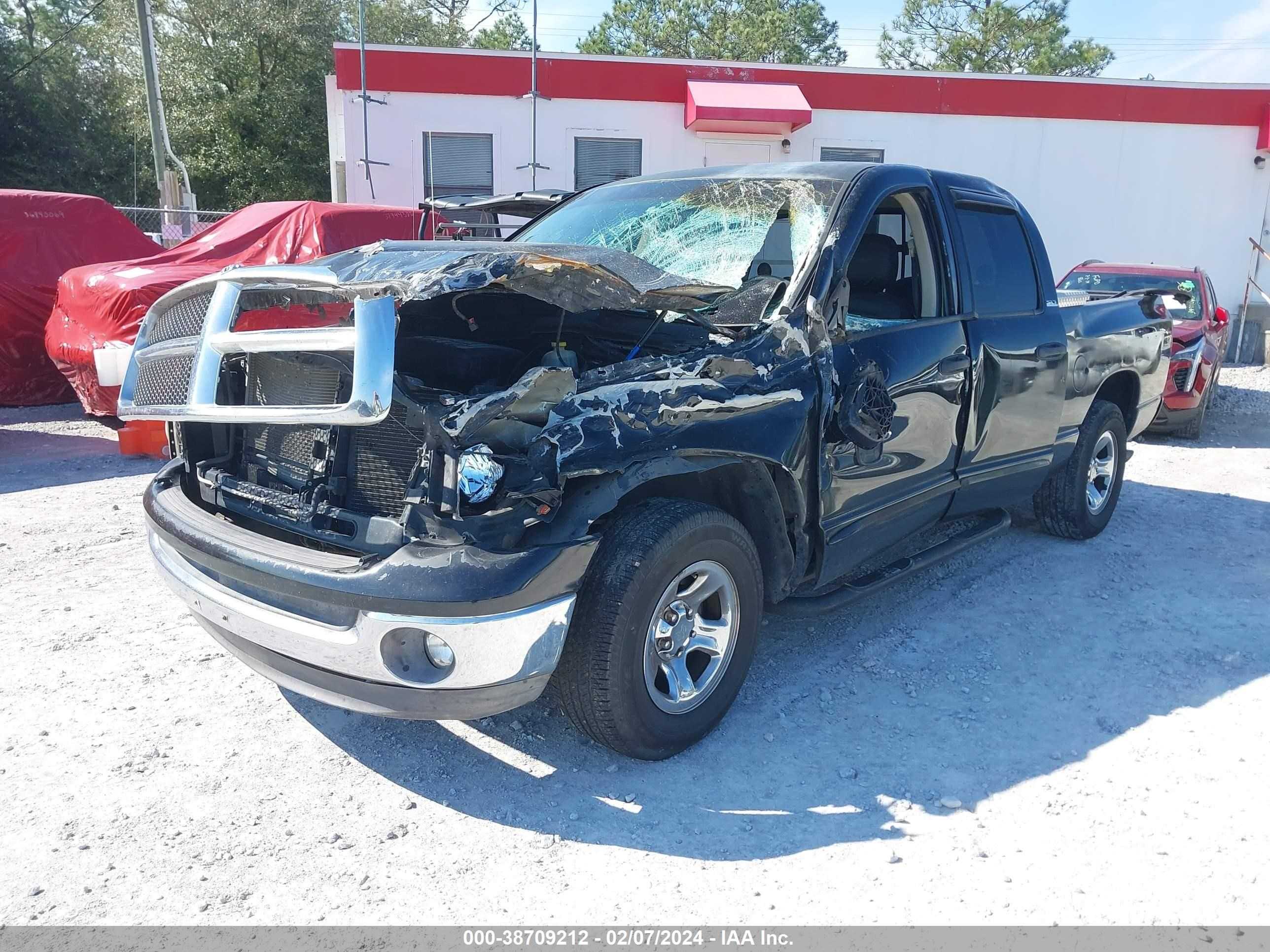 Photo 1 VIN: 1D7HA18N22S599535 - DODGE RAM 