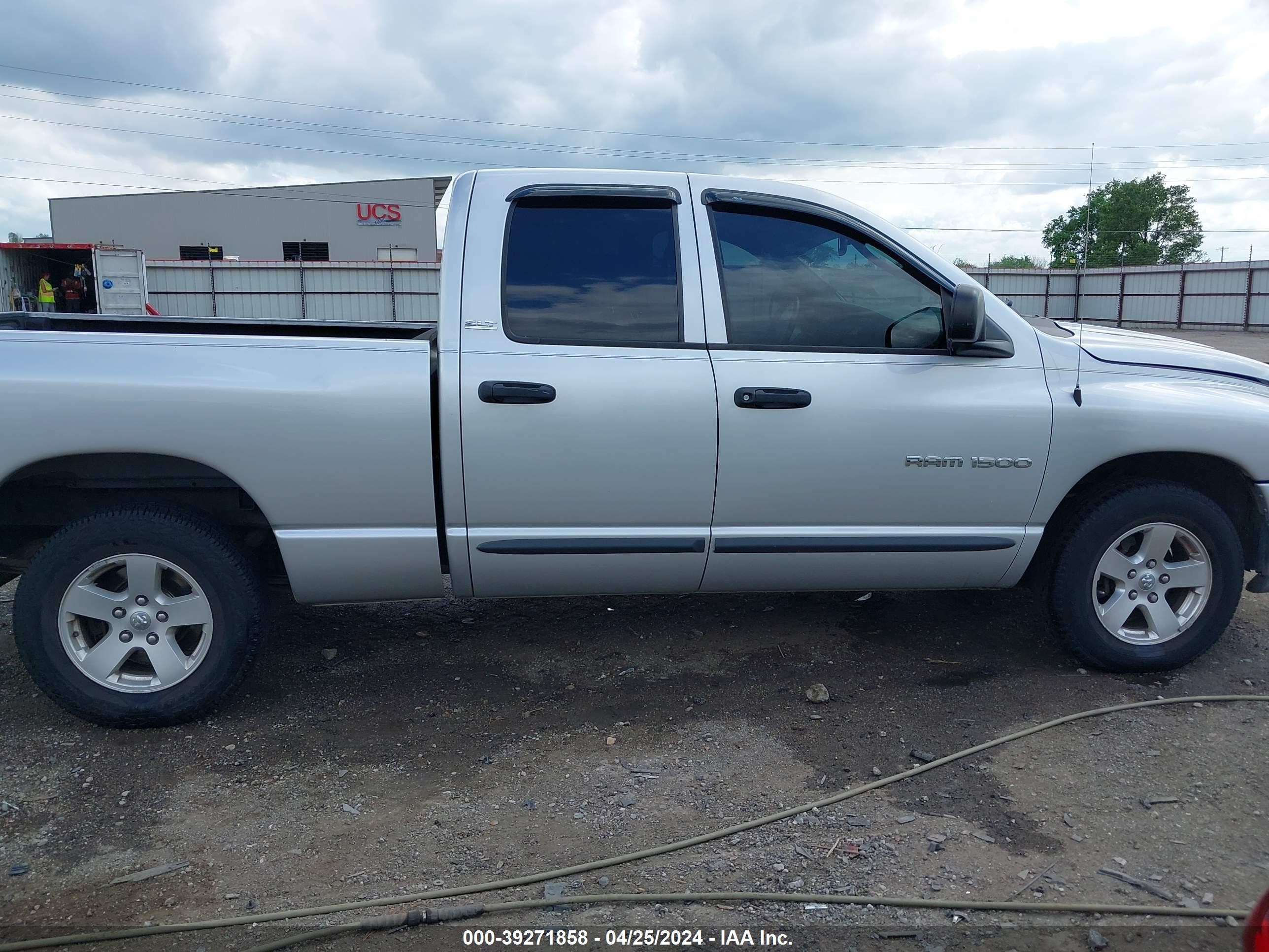 Photo 12 VIN: 1D7HA18N22S678848 - DODGE RAM 