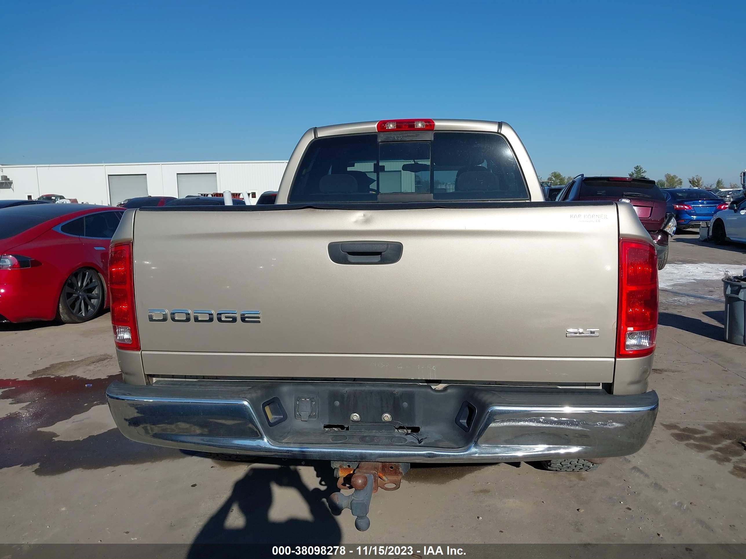 Photo 15 VIN: 1D7HA18N24S673068 - DODGE RAM 