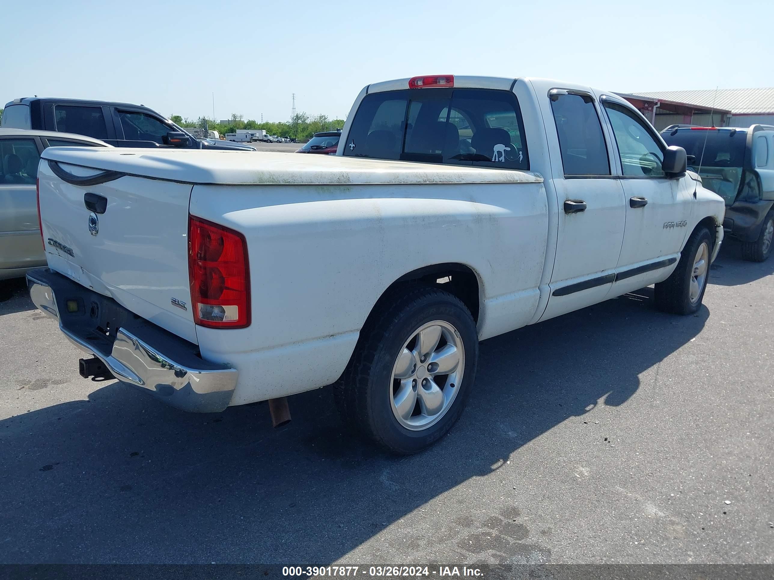 Photo 3 VIN: 1D7HA18N24S710362 - DODGE RAM 