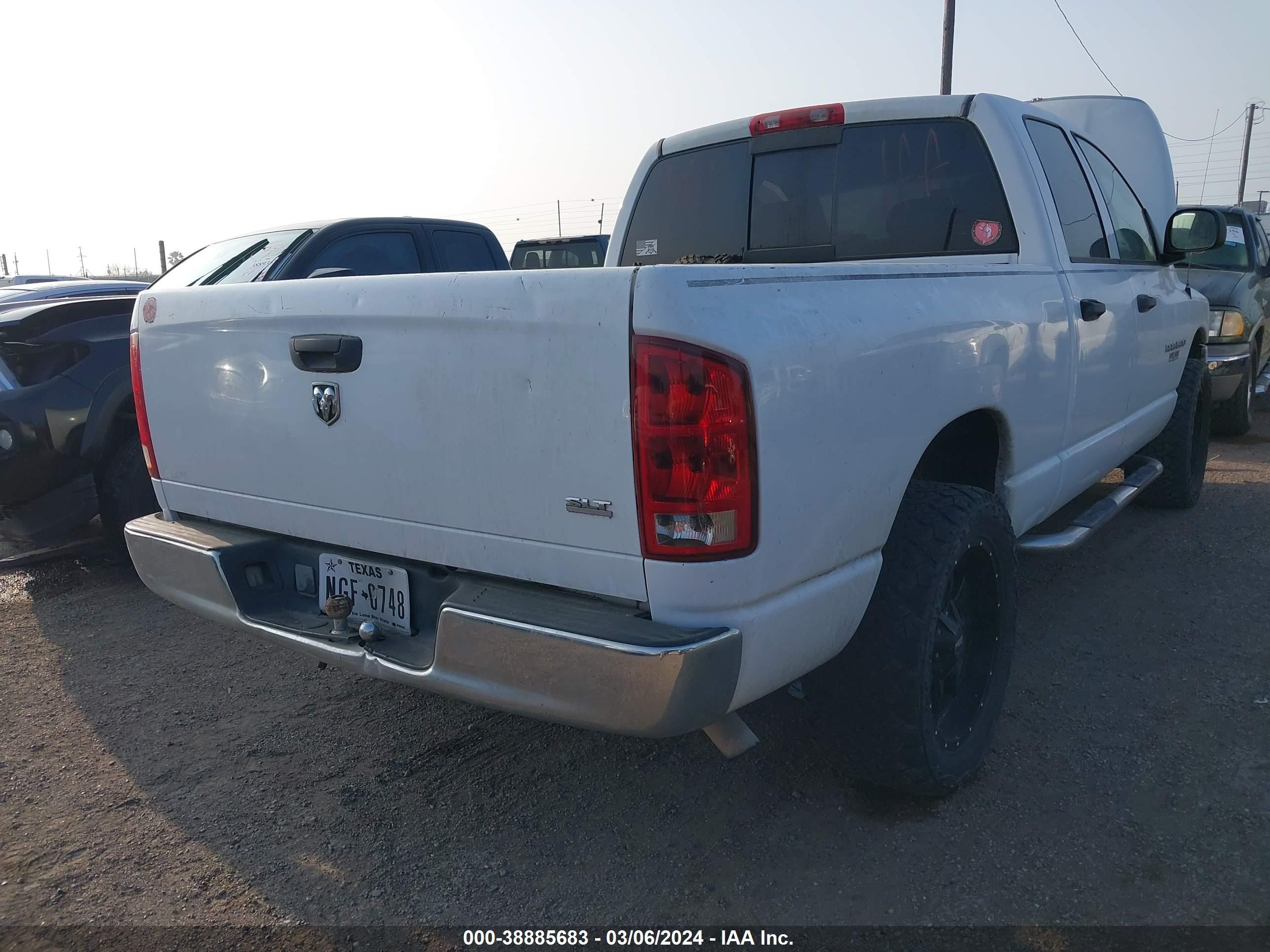 Photo 3 VIN: 1D7HA18N25S292452 - DODGE RAM 