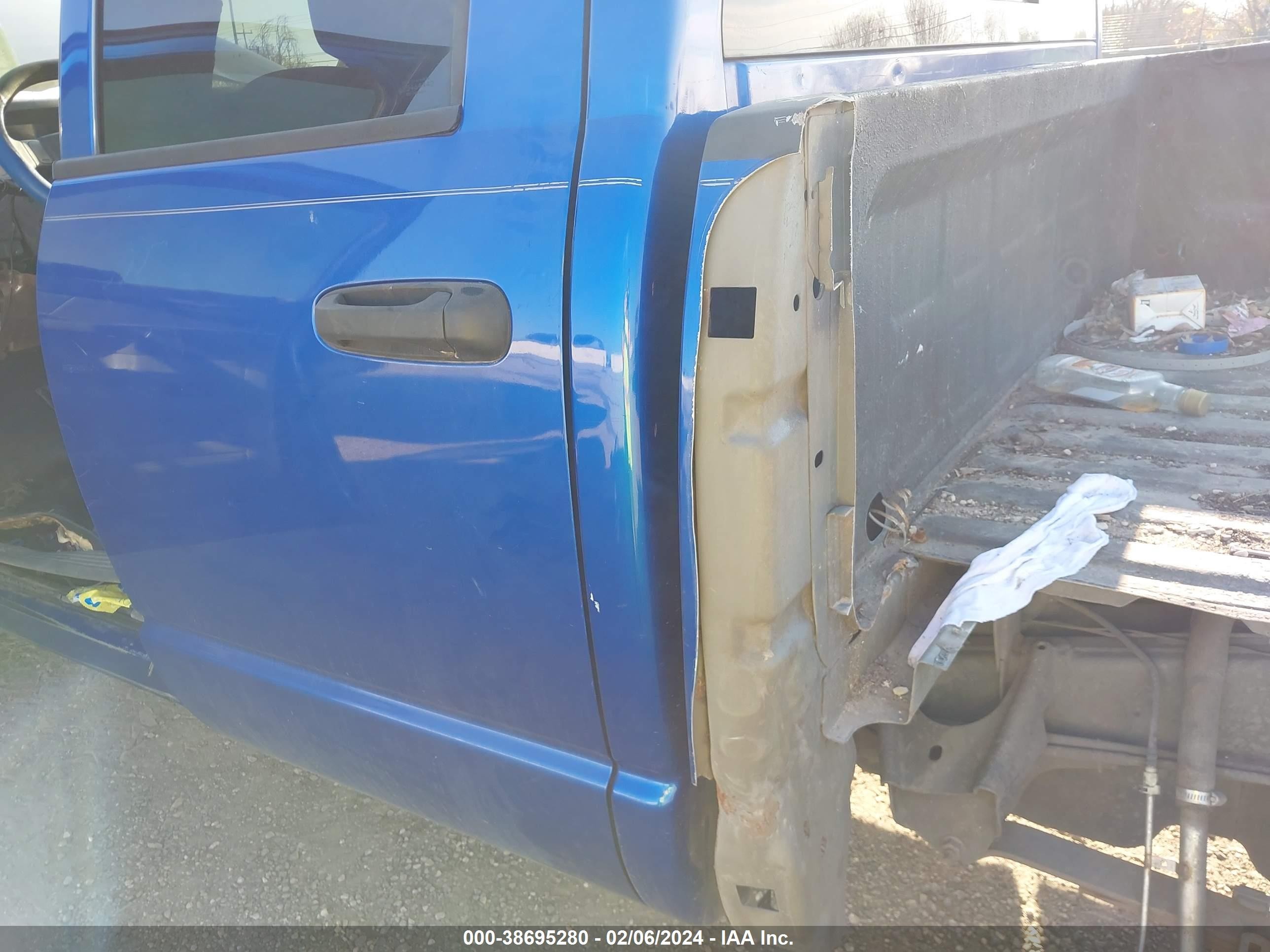 Photo 12 VIN: 1D7HA18N28J215686 - DODGE RAM 