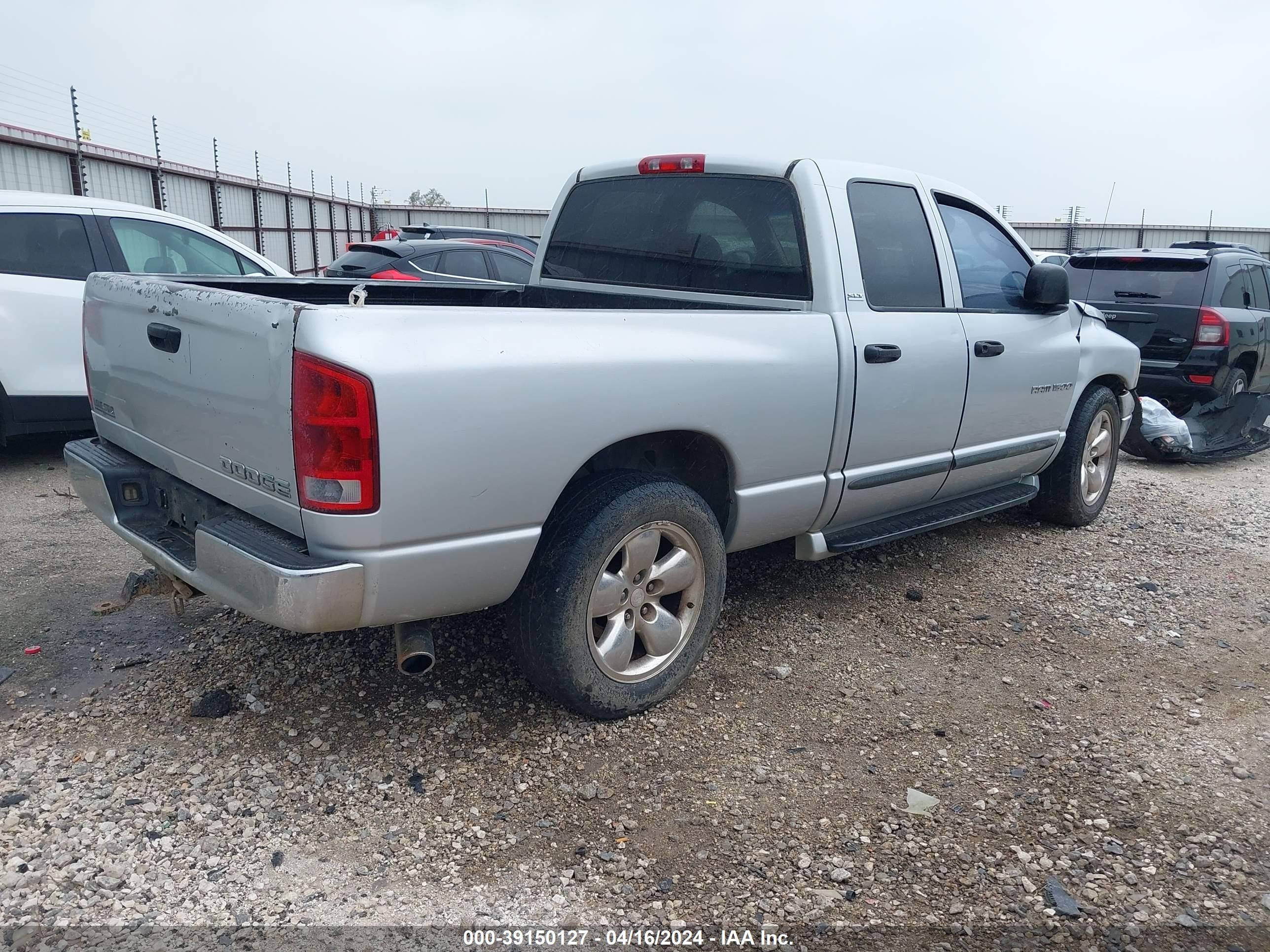 Photo 3 VIN: 1D7HA18N32S630419 - DODGE RAM 