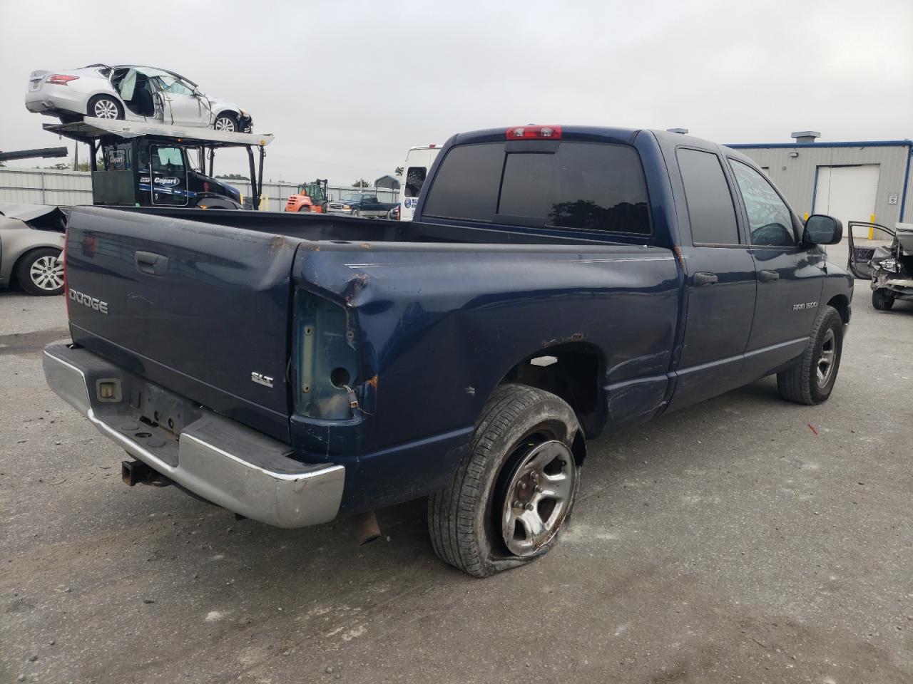 Photo 2 VIN: 1D7HA18N34S581354 - DODGE RAM 