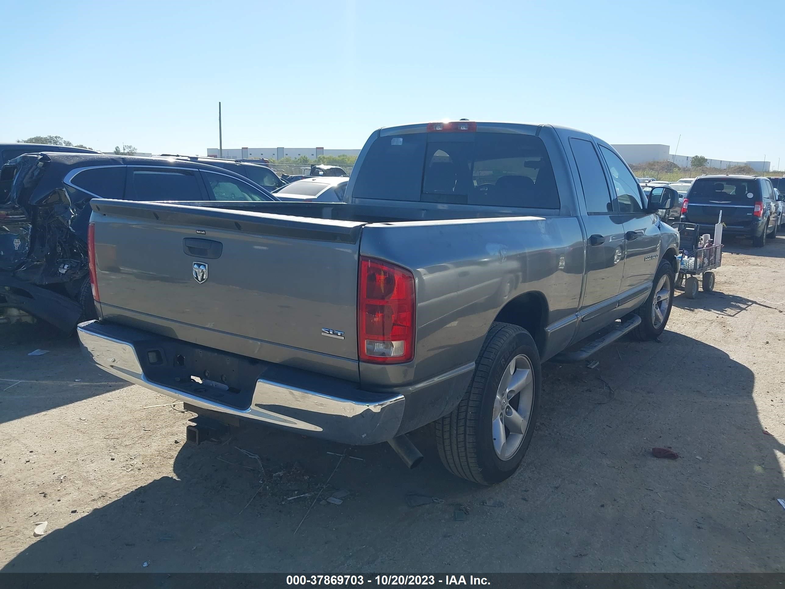 Photo 3 VIN: 1D7HA18N36S617045 - DODGE RAM 