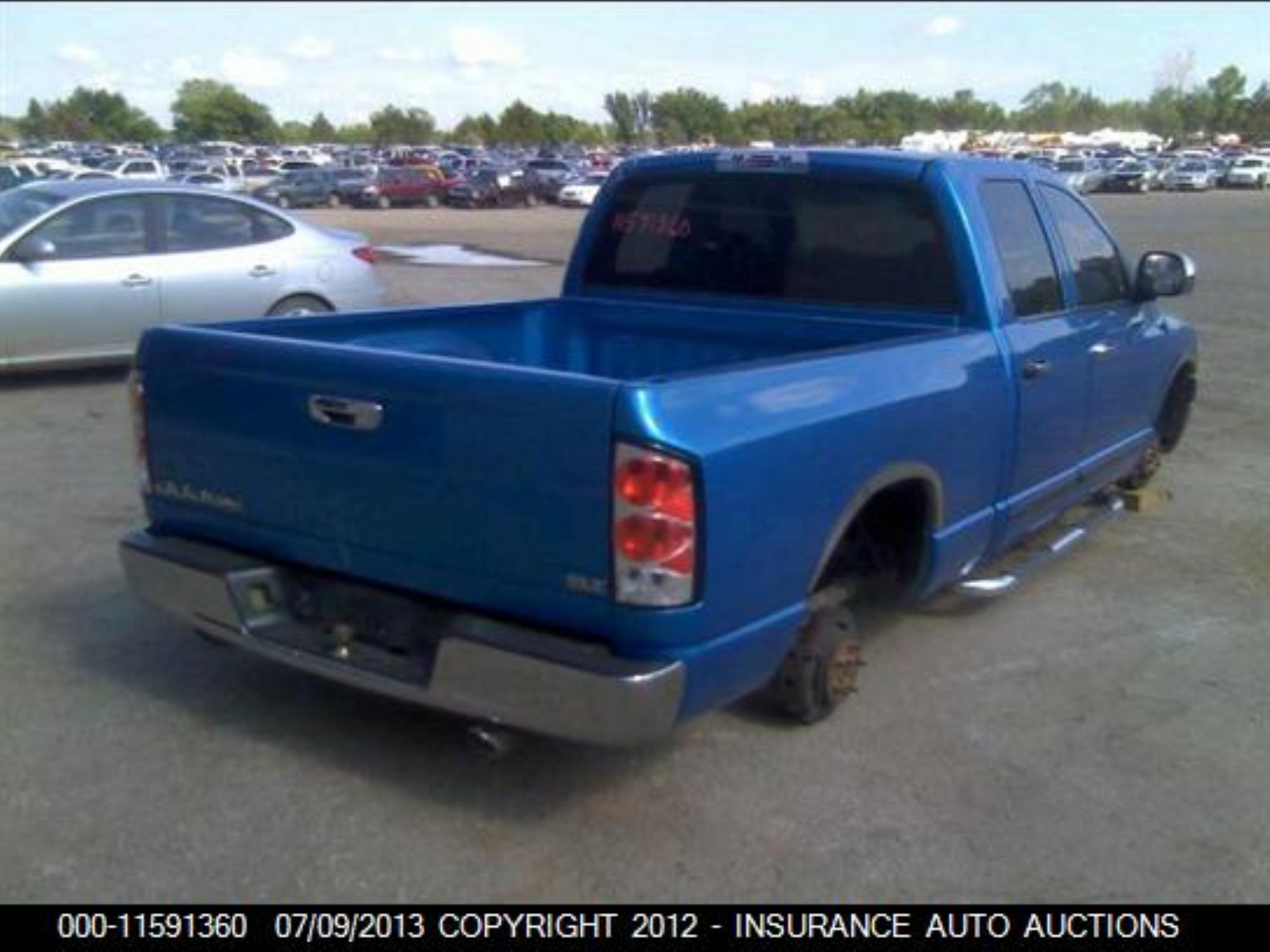 Photo 3 VIN: 1D7HA18N43S169314 - DODGE RAM 