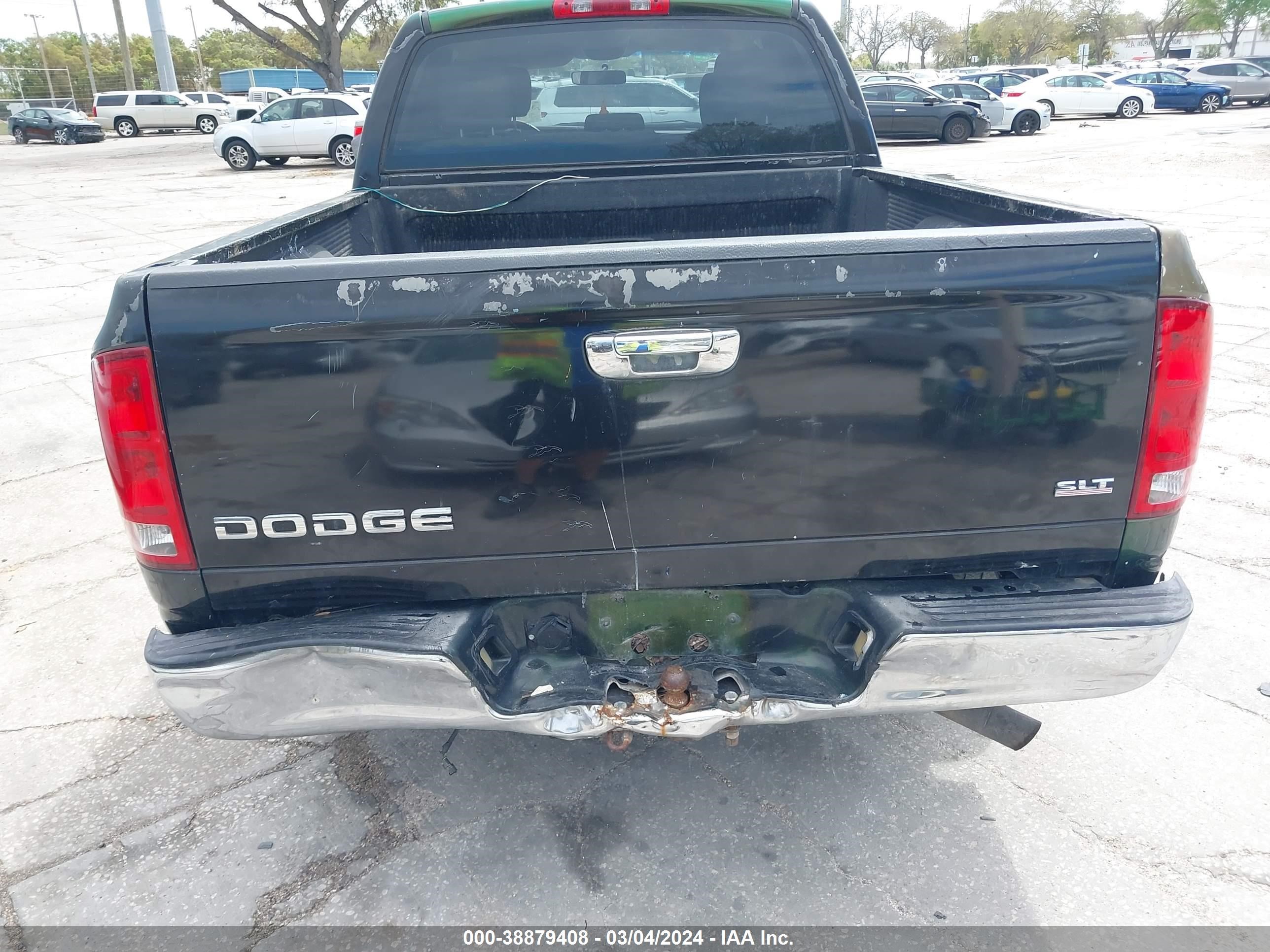 Photo 5 VIN: 1D7HA18N44J169188 - DODGE RAM 