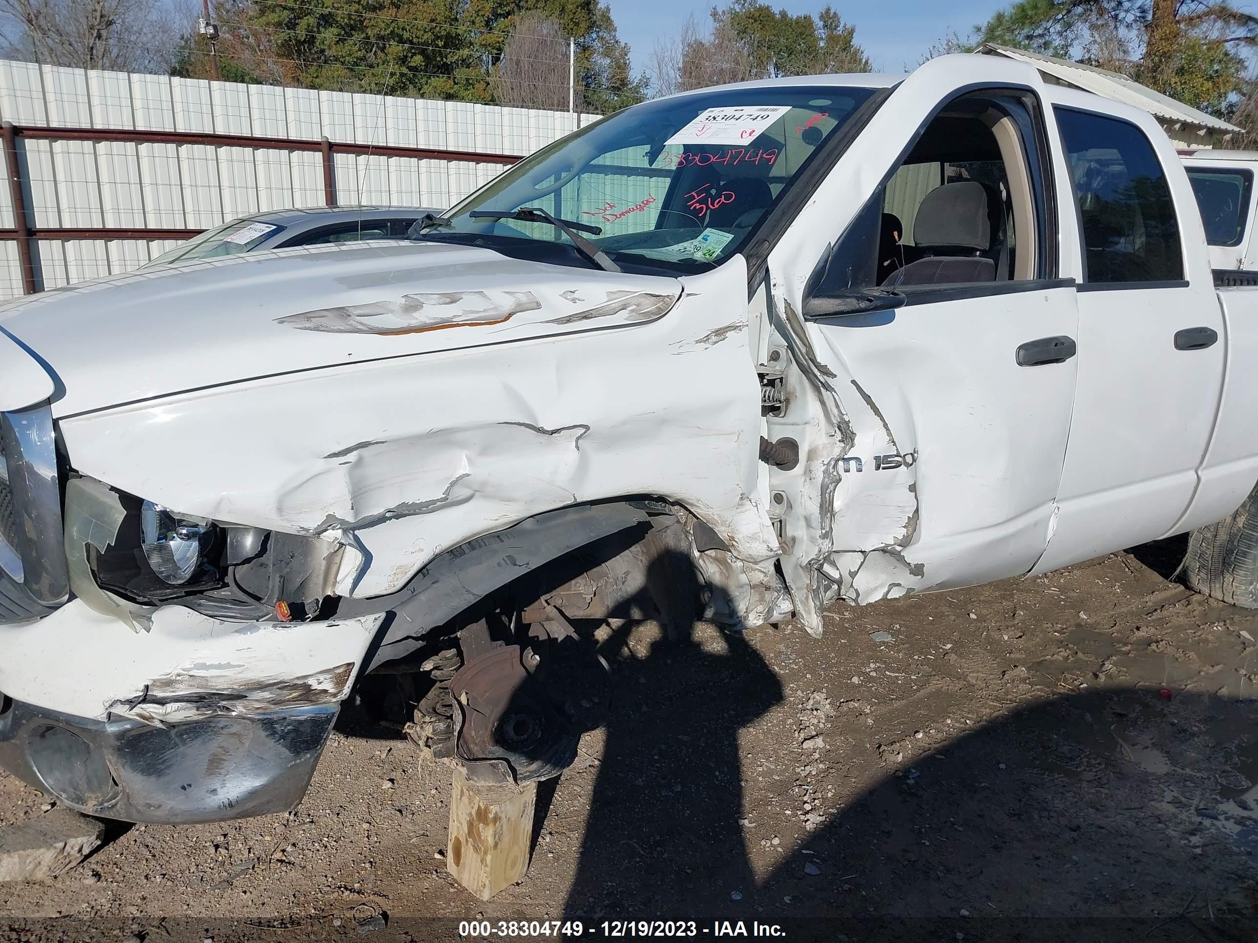 Photo 5 VIN: 1D7HA18N44S514617 - DODGE RAM 