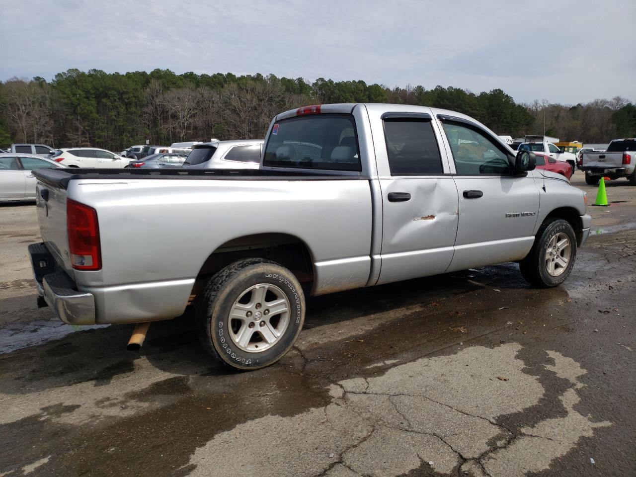 Photo 2 VIN: 1D7HA18N46J220563 - DODGE RAM 