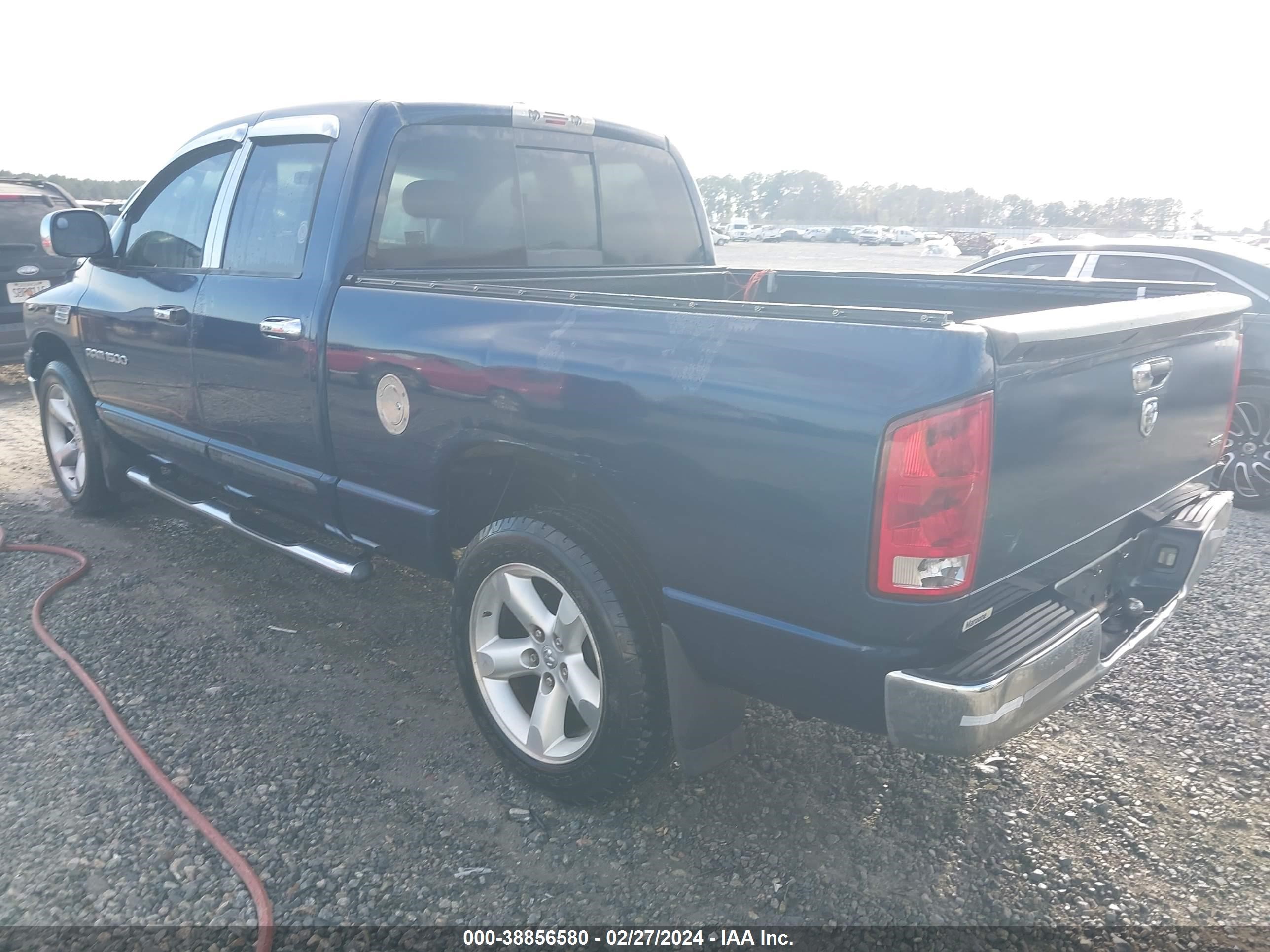 Photo 2 VIN: 1D7HA18N46S676721 - DODGE RAM 