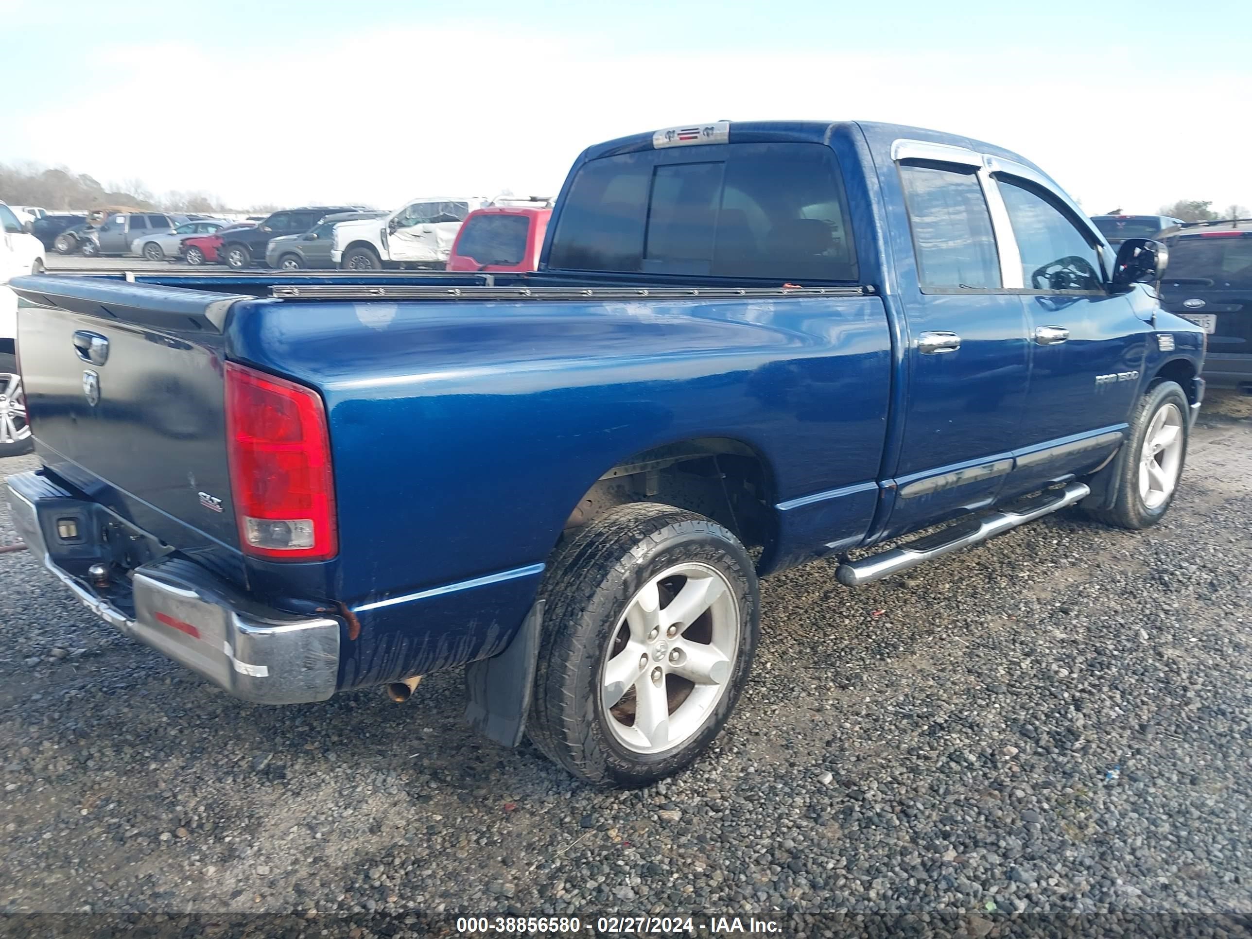 Photo 3 VIN: 1D7HA18N46S676721 - DODGE RAM 