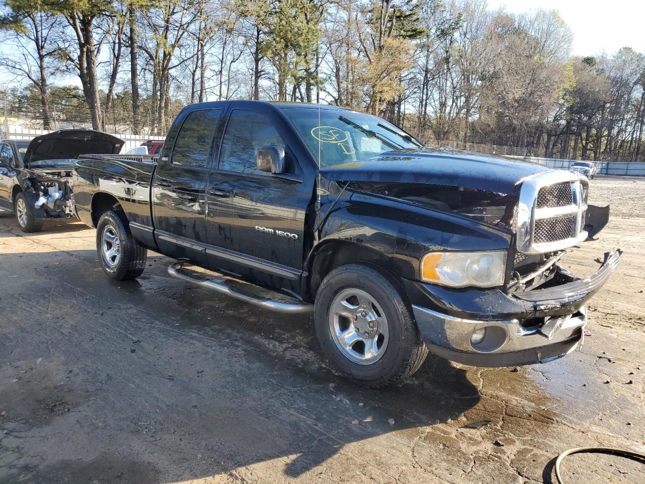 Photo 3 VIN: 1D7HA18N52J267451 - DODGE RAM 