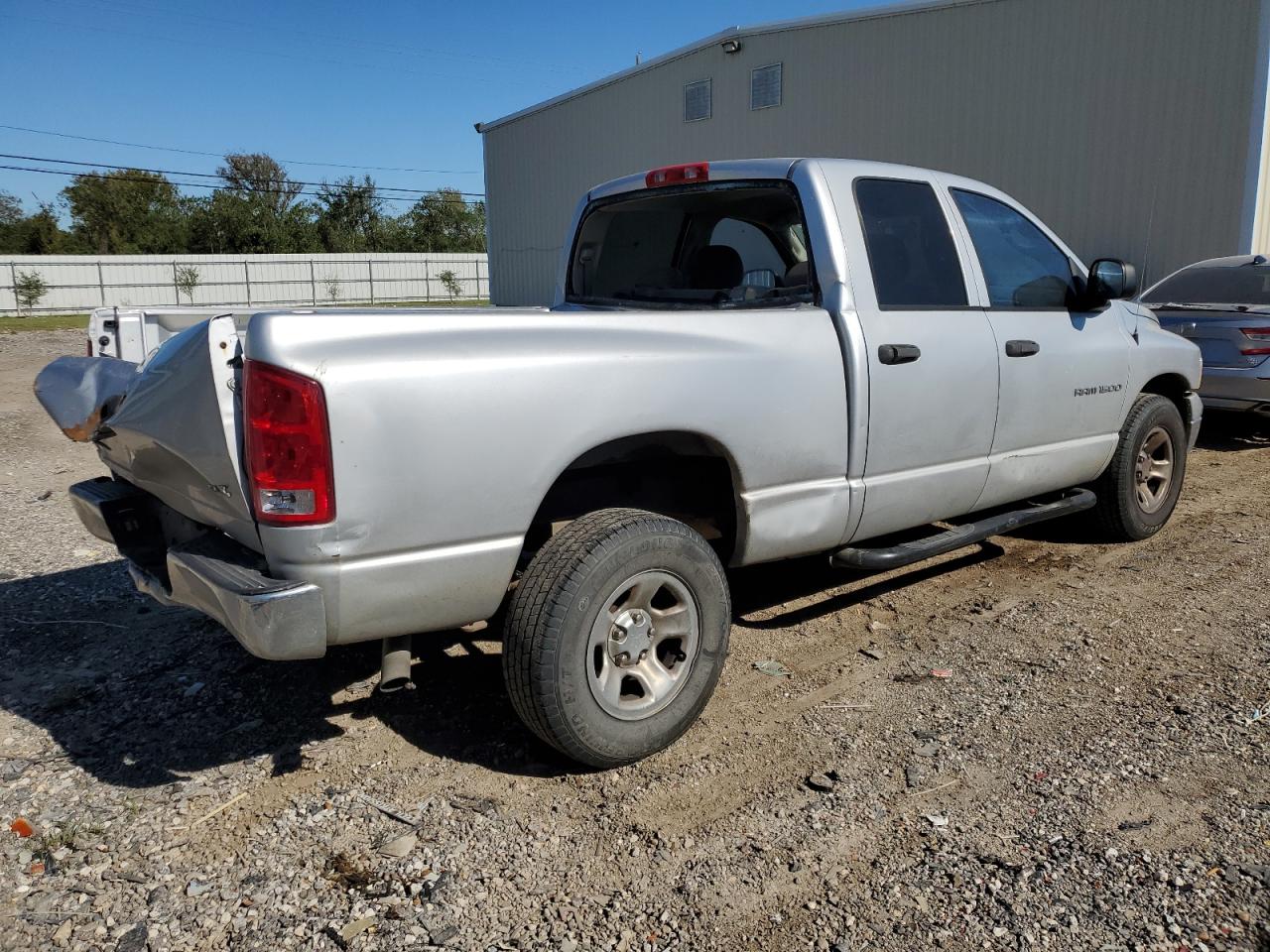 Photo 2 VIN: 1D7HA18N55S367841 - DODGE RAM 