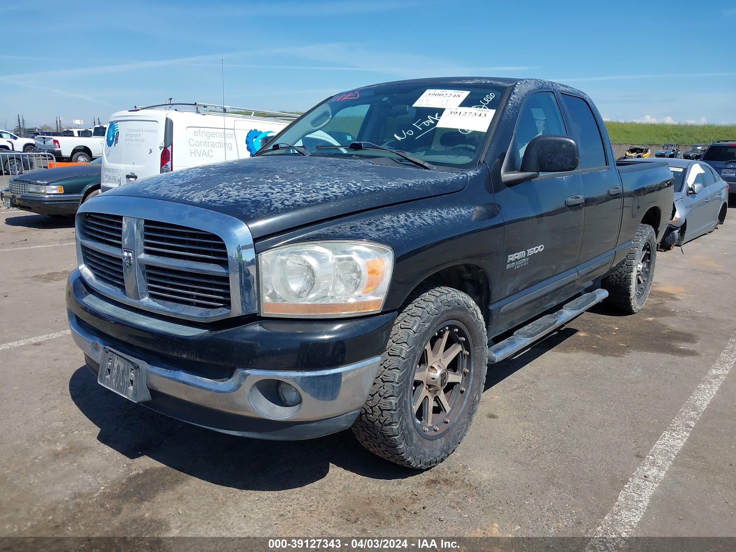 Photo 2 VIN: 1D7HA18N56S637135 - DODGE RAM 