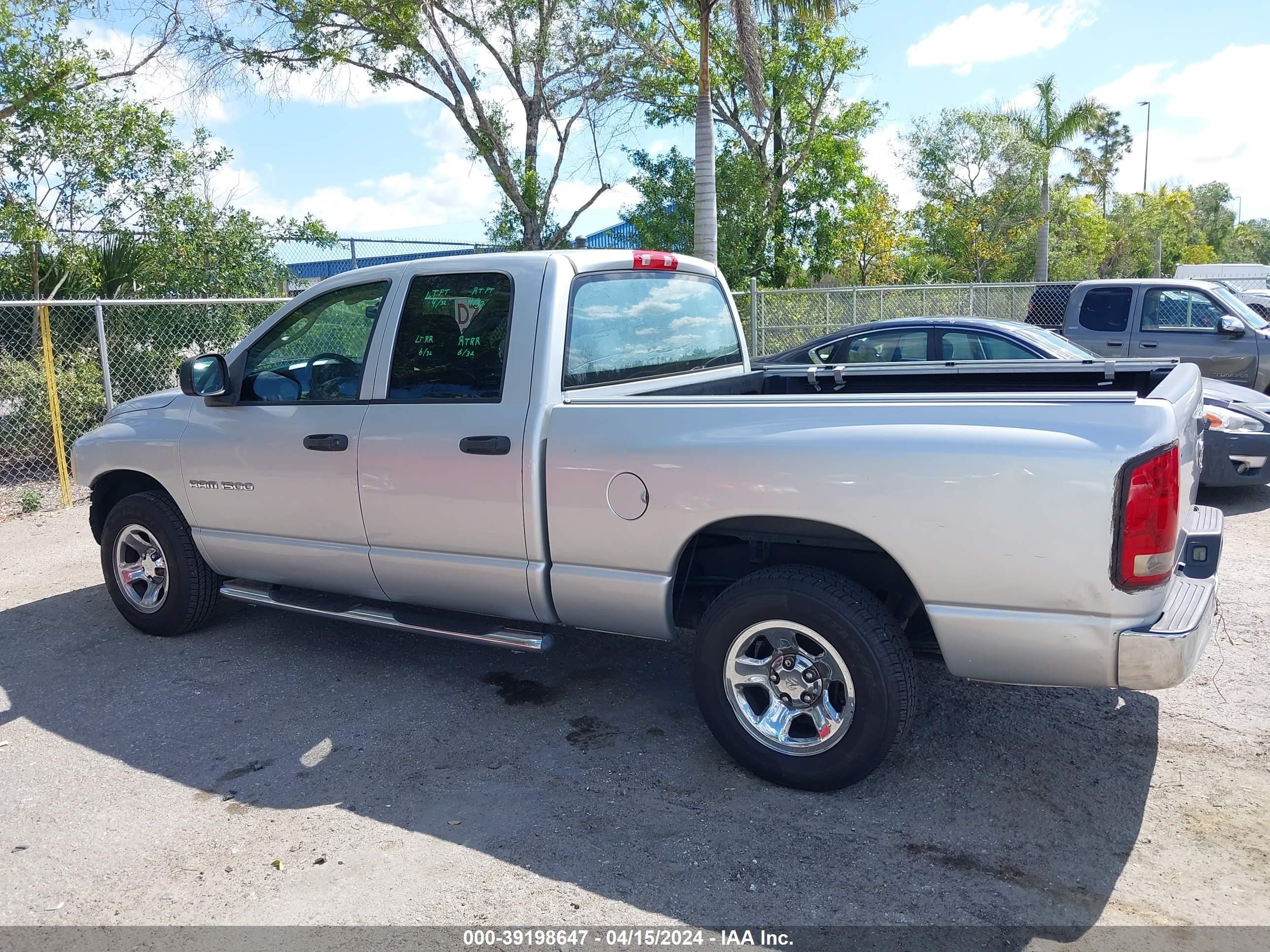 Photo 13 VIN: 1D7HA18N65S354550 - DODGE RAM 