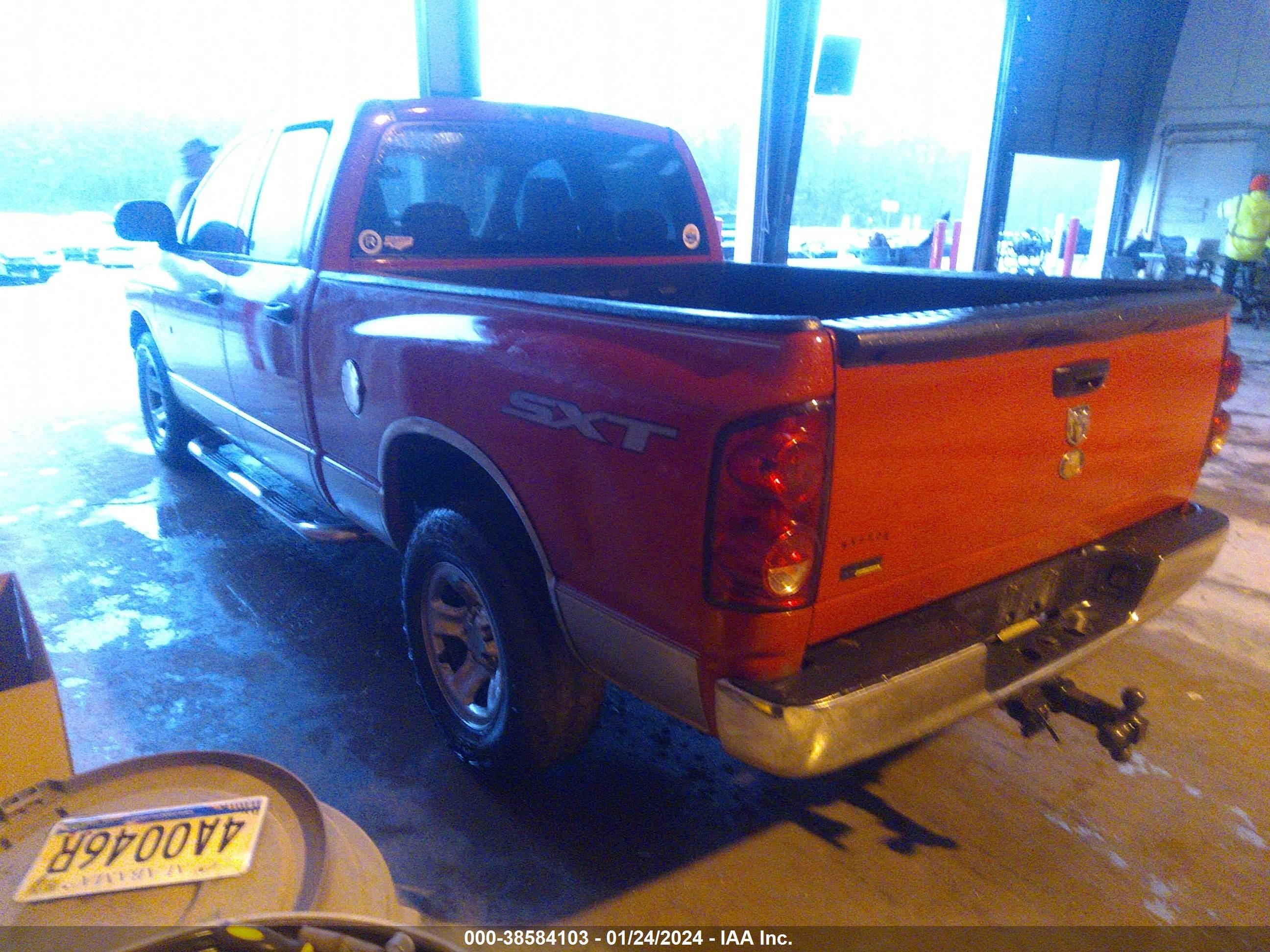 Photo 2 VIN: 1D7HA18N68S604146 - DODGE RAM 