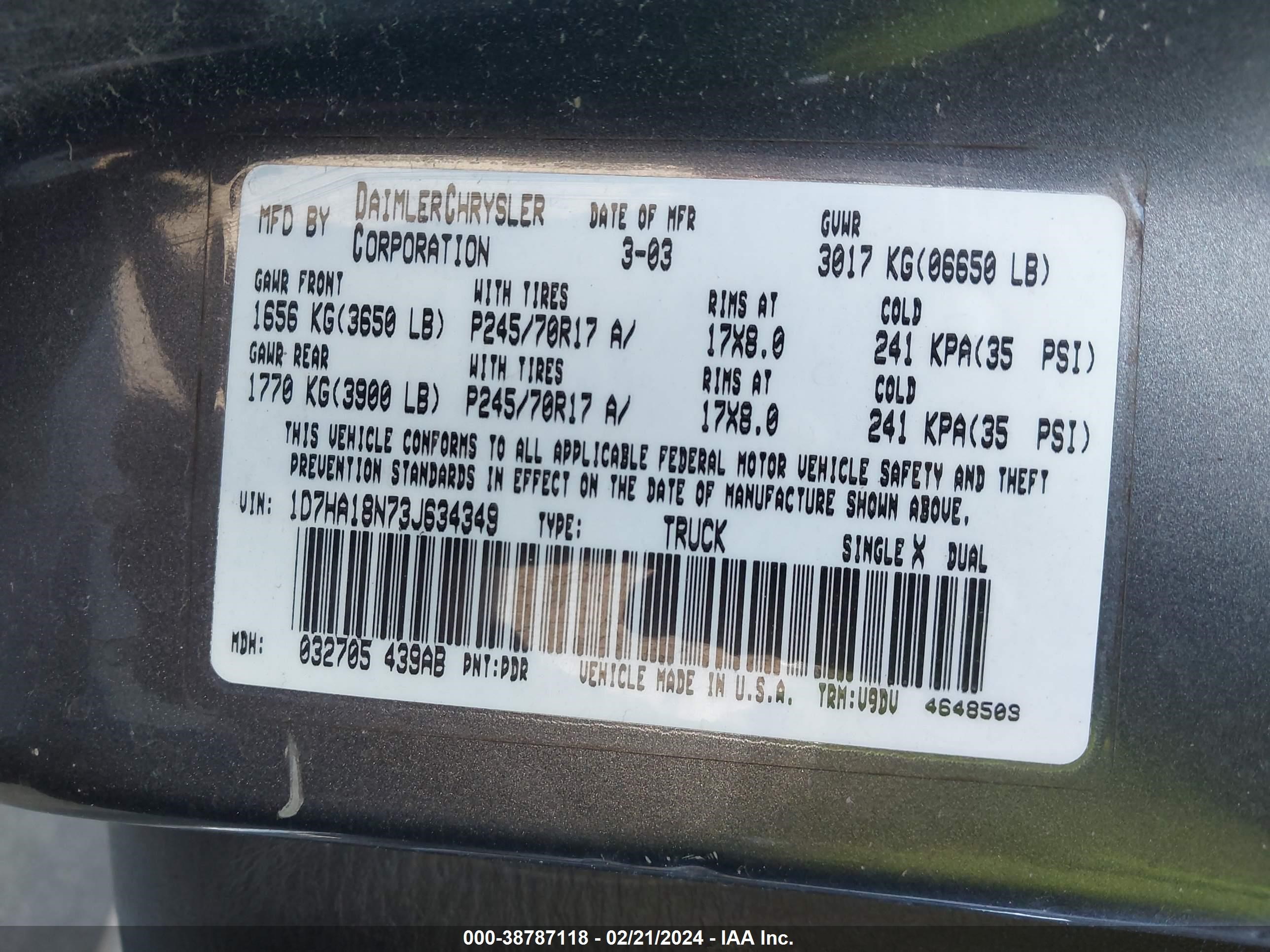 Photo 8 VIN: 1D7HA18N73J634349 - DODGE RAM 