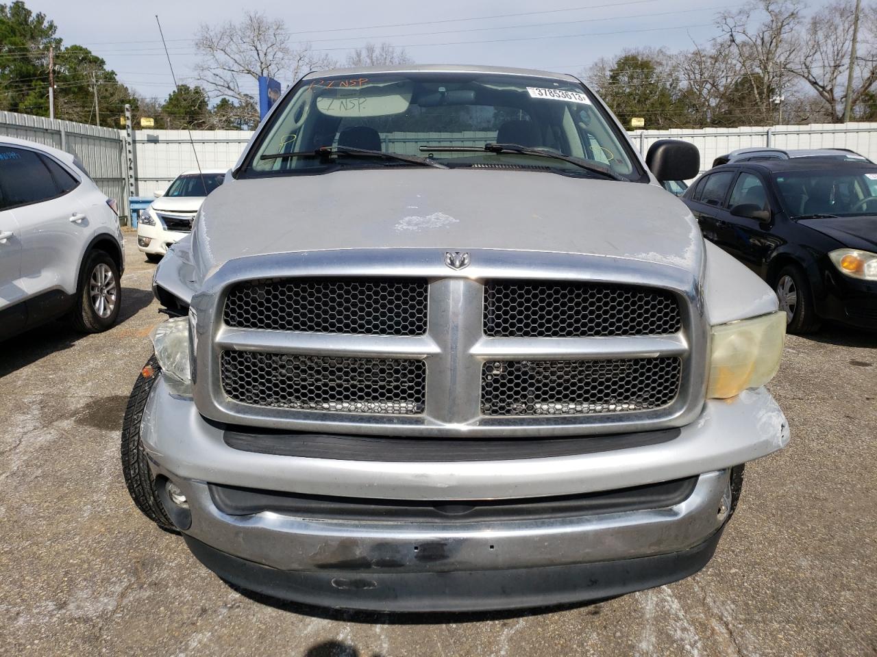 Photo 4 VIN: 1D7HA18N73S124996 - DODGE RAM 