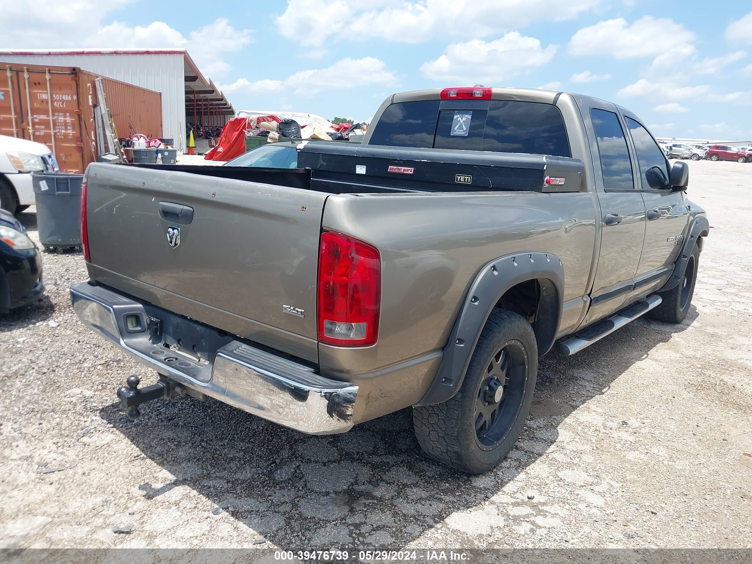 Photo 3 VIN: 1D7HA18N76J184299 - DODGE RAM 