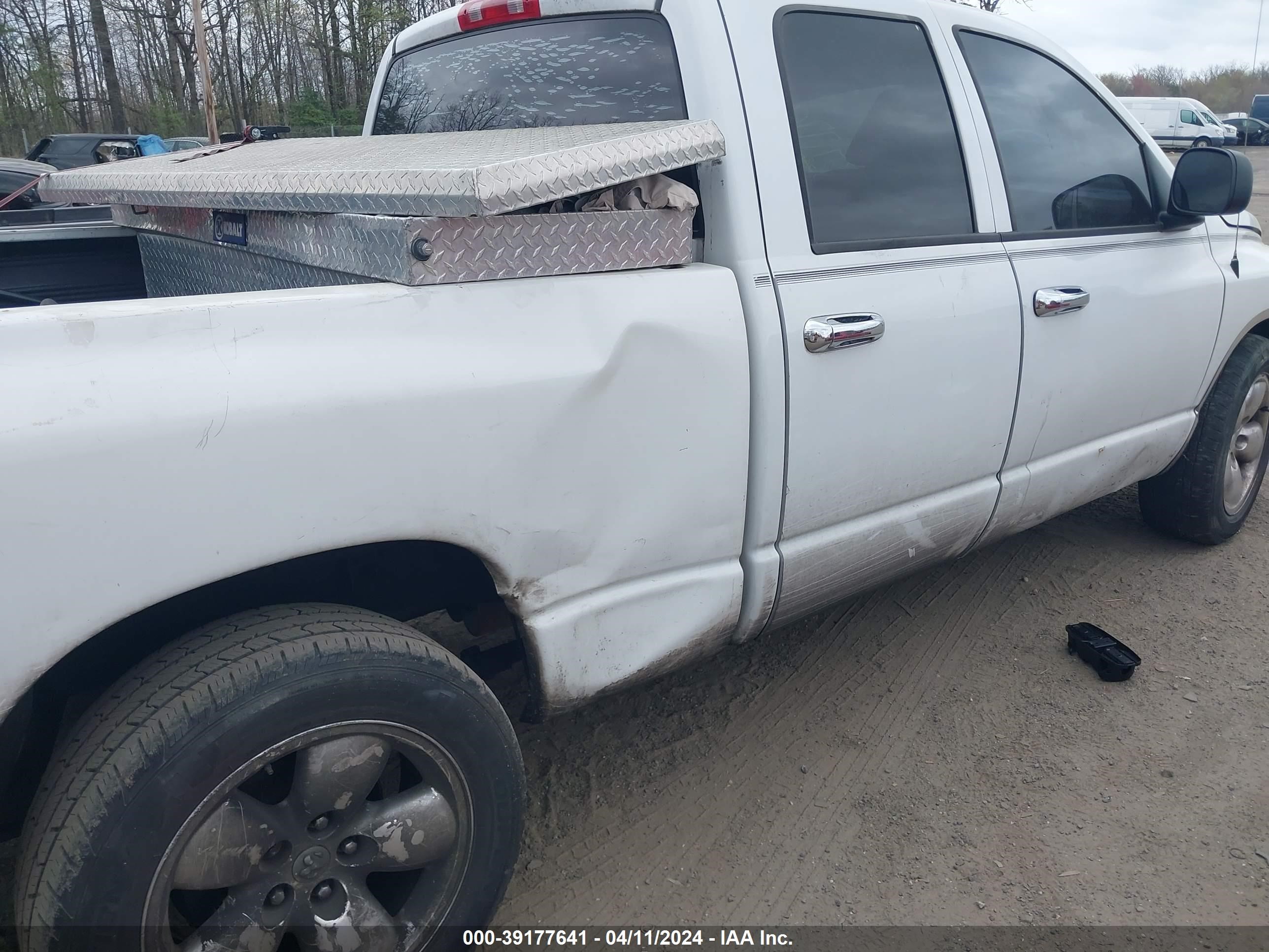 Photo 5 VIN: 1D7HA18N96S560592 - DODGE RAM 