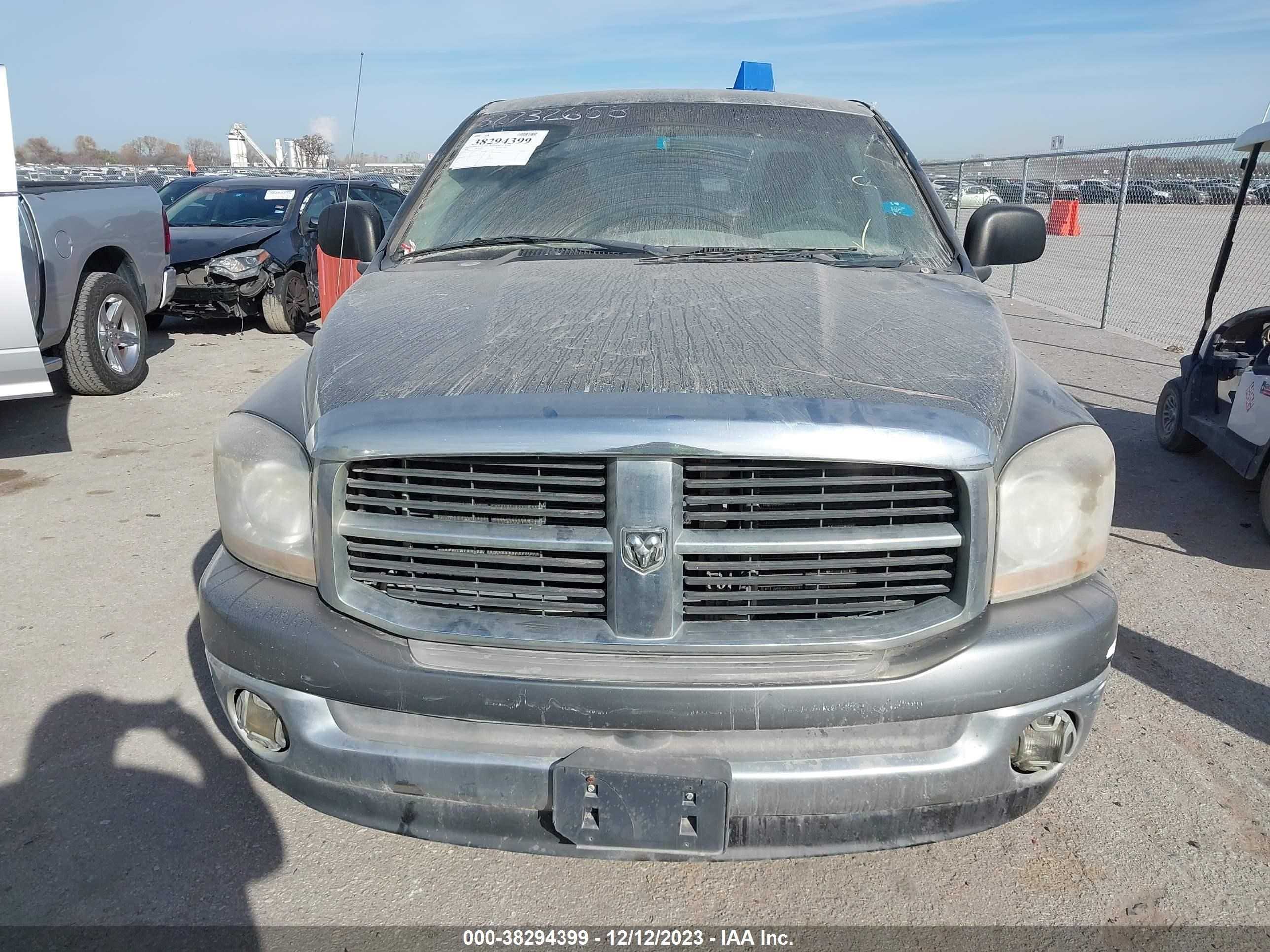 Photo 5 VIN: 1D7HA18N96S617115 - DODGE RAM 