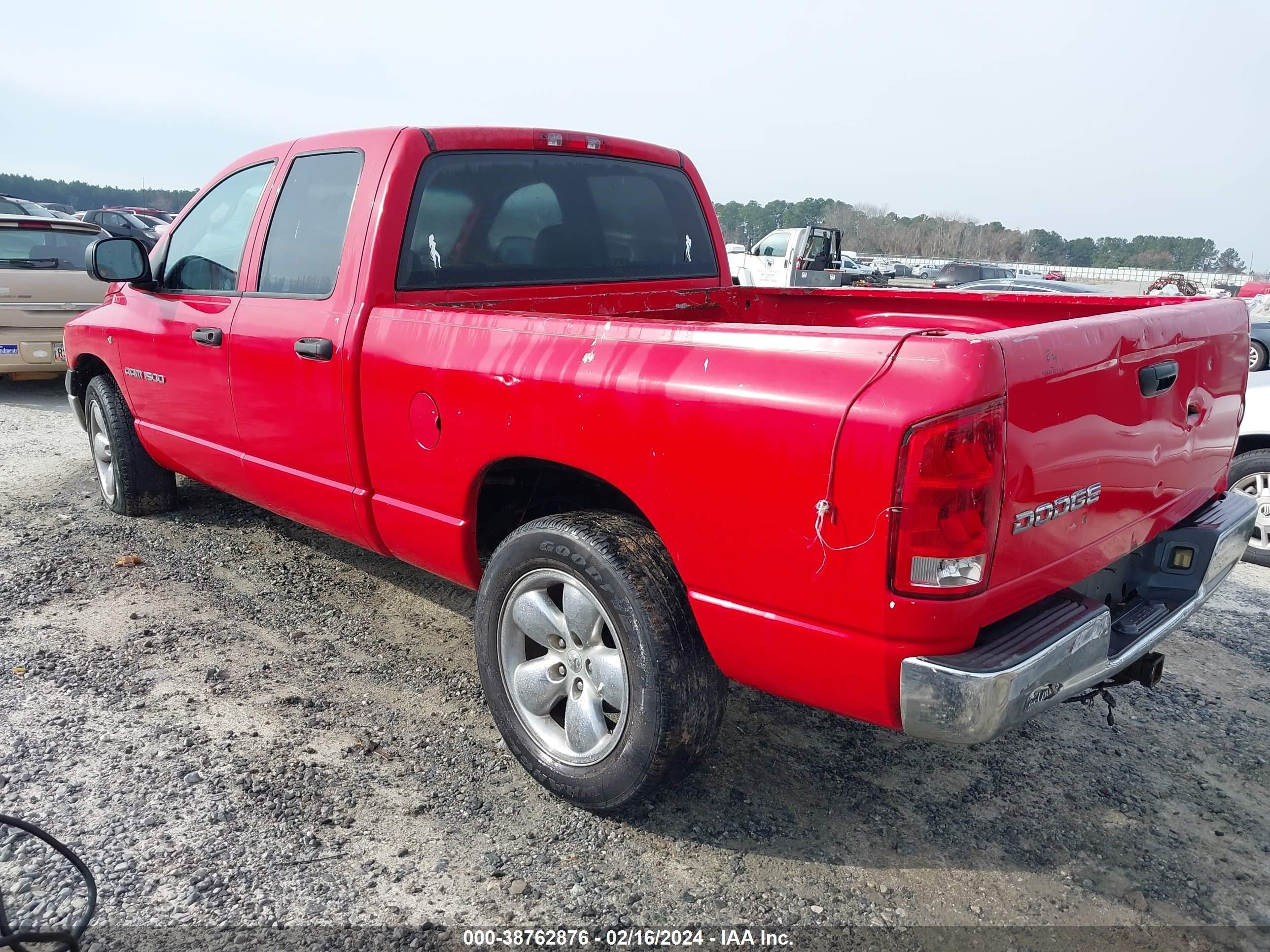 Photo 2 VIN: 1D7HA18NX3J521673 - DODGE RAM 