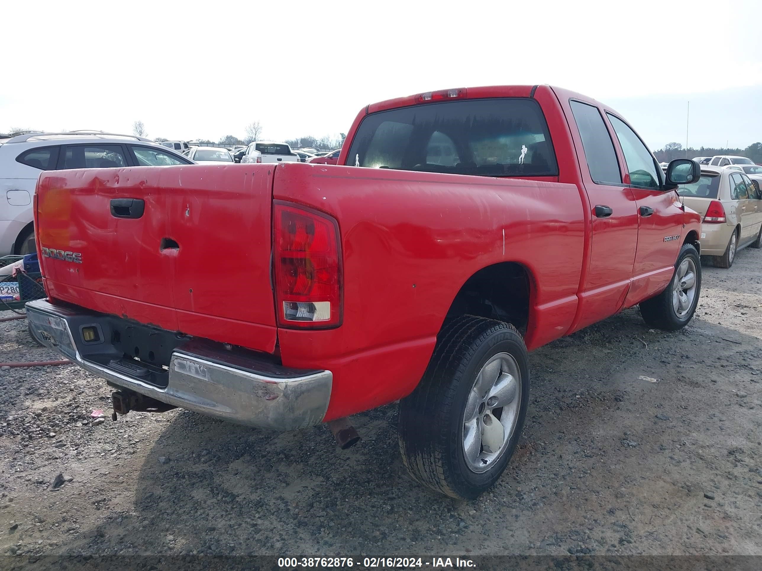 Photo 5 VIN: 1D7HA18NX3J521673 - DODGE RAM 