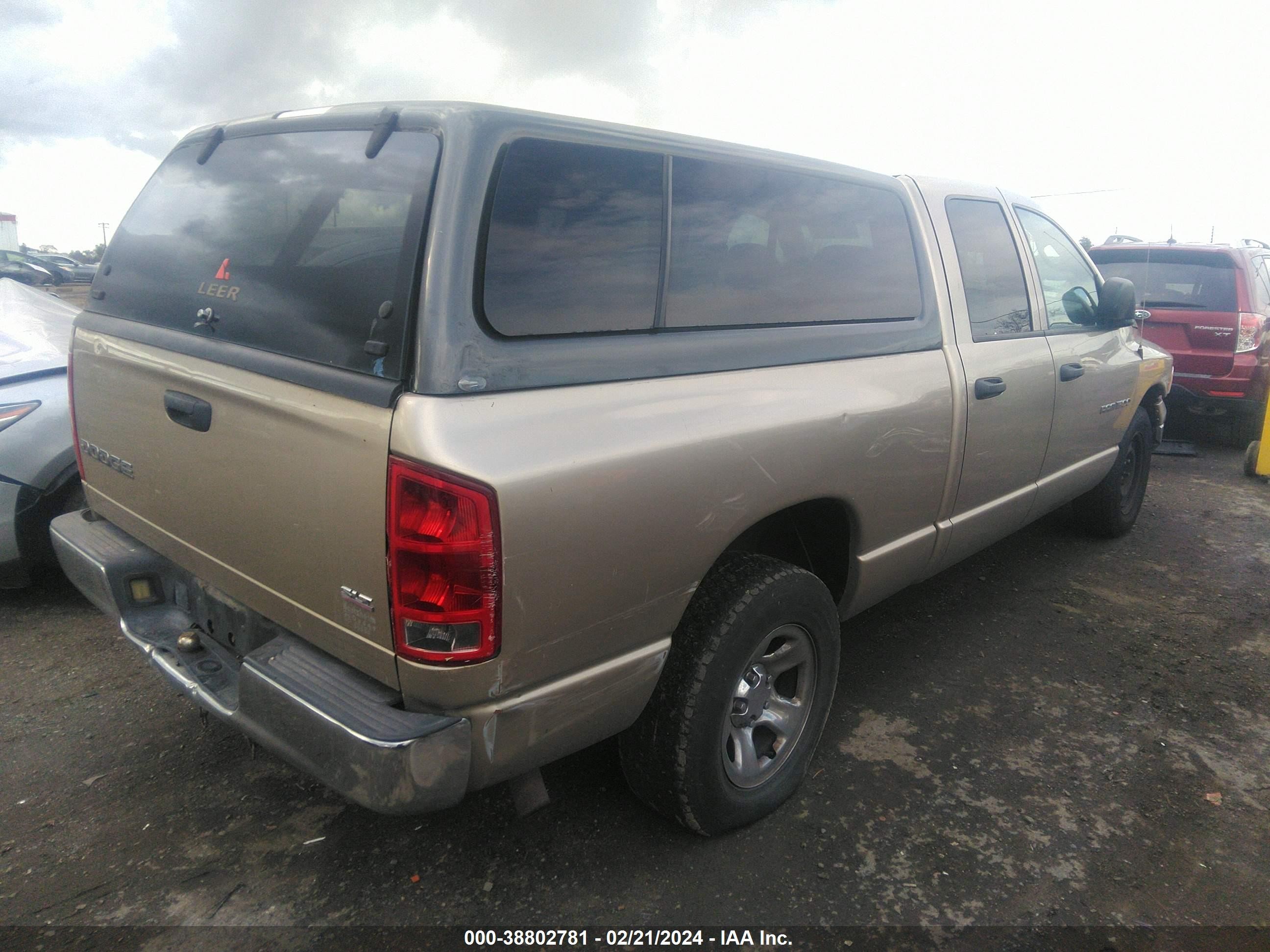 Photo 3 VIN: 1D7HA18NX4J107147 - DODGE RAM 