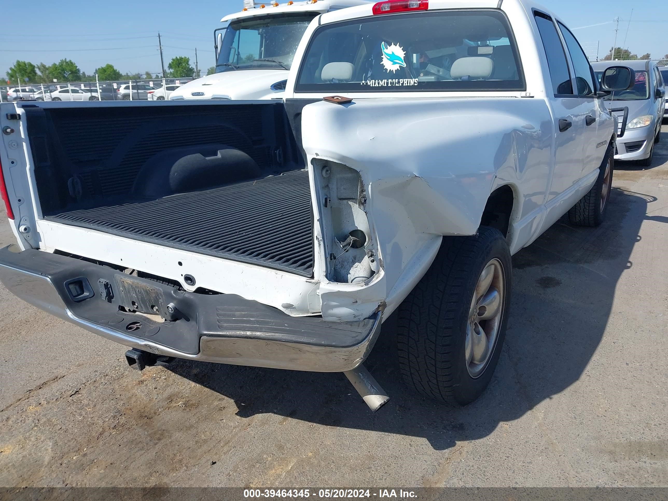 Photo 5 VIN: 1D7HA18NX6S710015 - DODGE RAM 