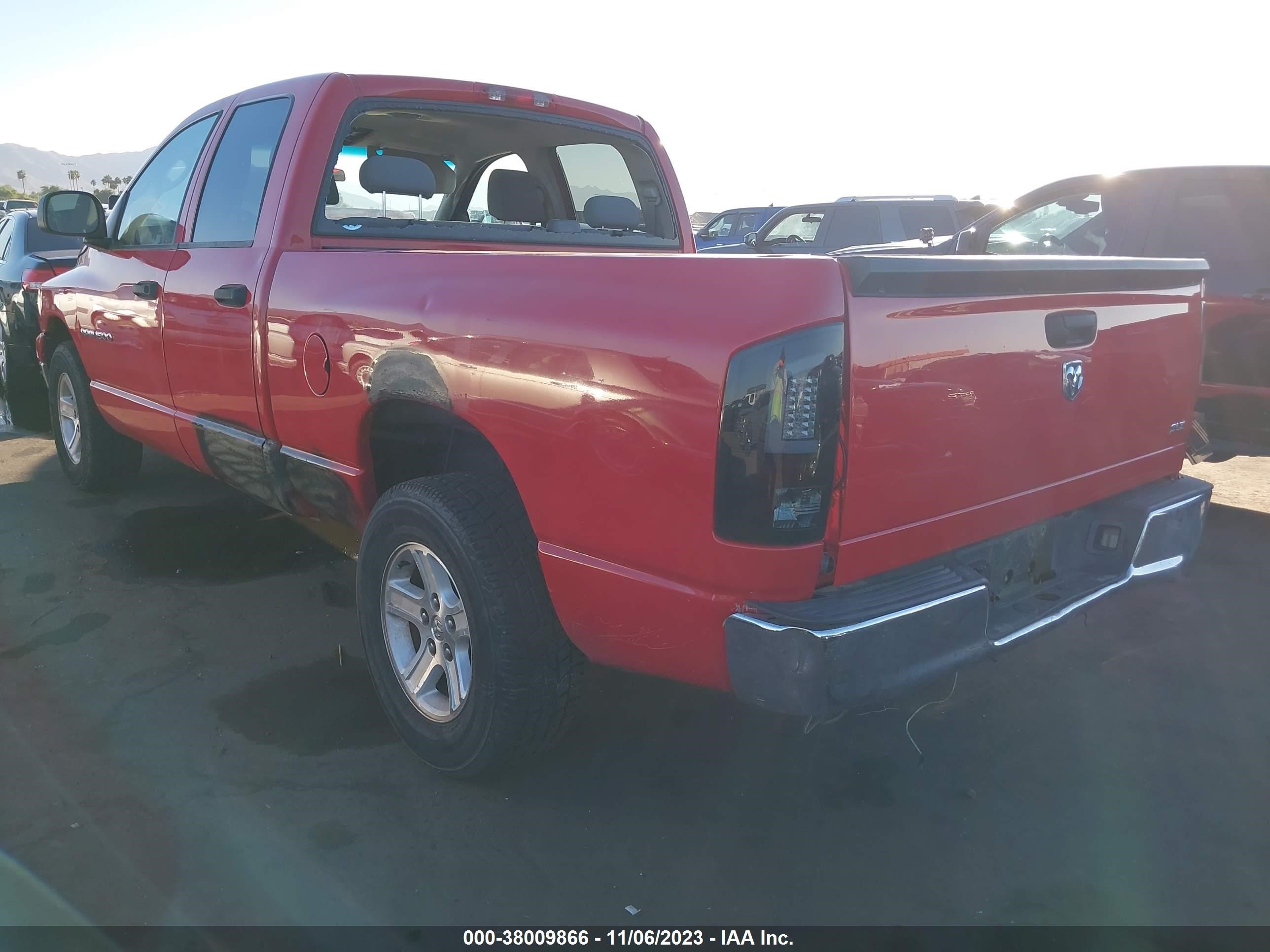 Photo 2 VIN: 1D7HA18NX7S142172 - DODGE RAM 