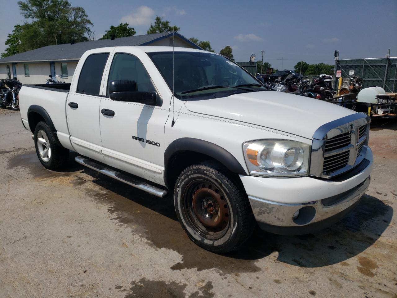 Photo 3 VIN: 1D7HA18P17J520550 - DODGE RAM 