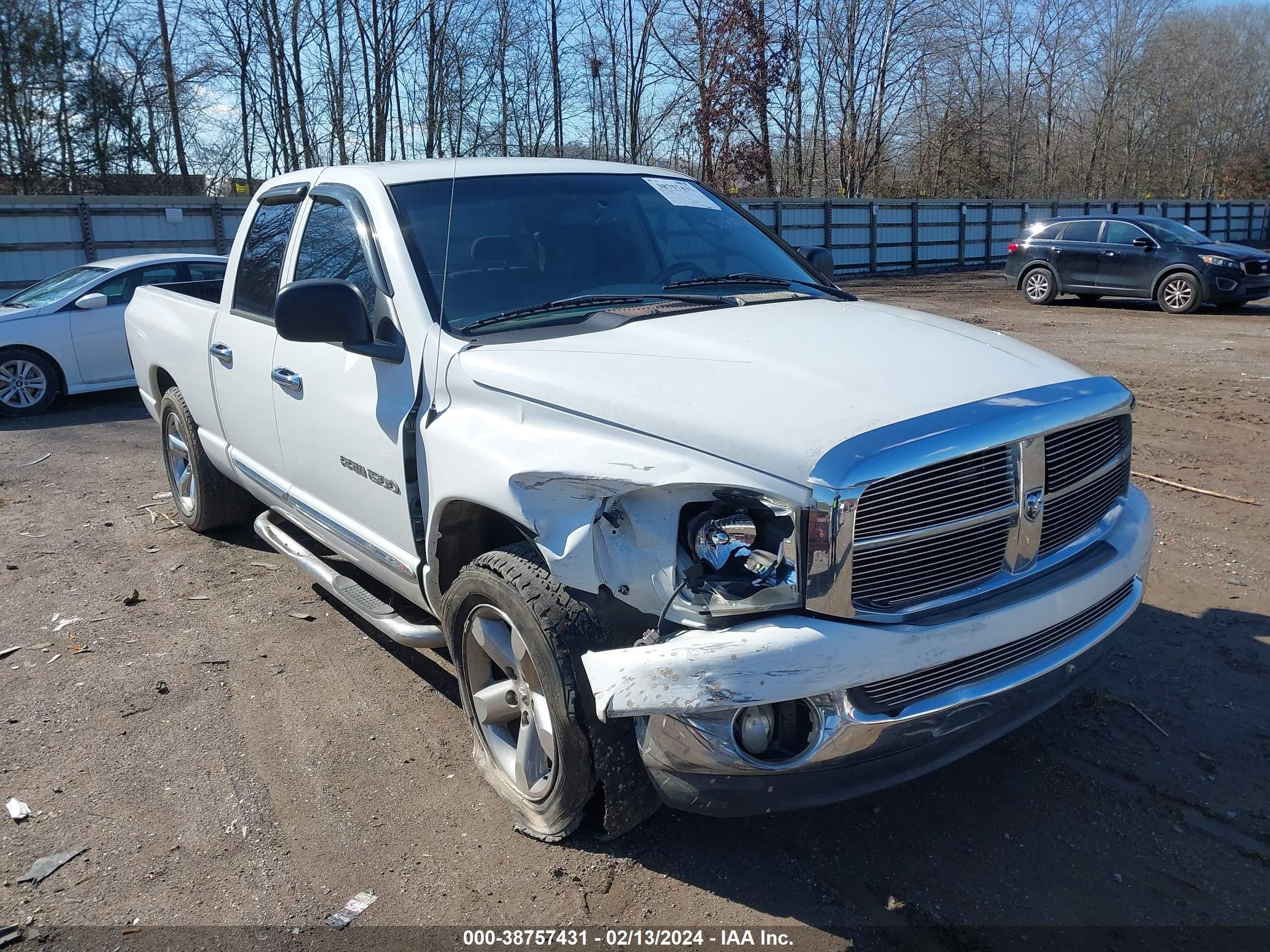 Photo 5 VIN: 1D7HA18P17S226267 - DODGE RAM 