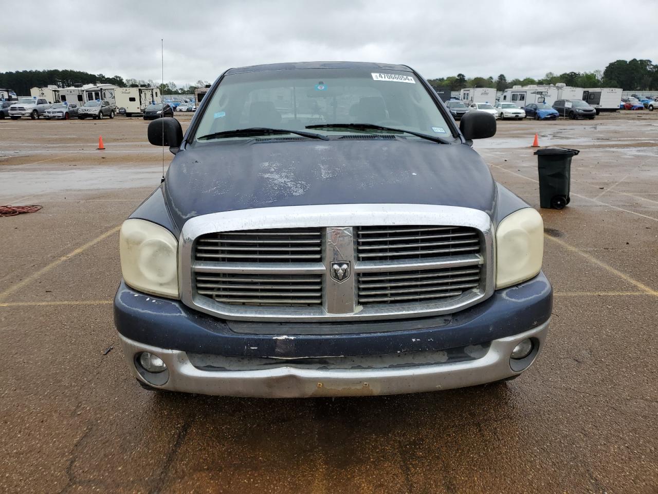 Photo 4 VIN: 1D7HA18P27J522176 - DODGE RAM 