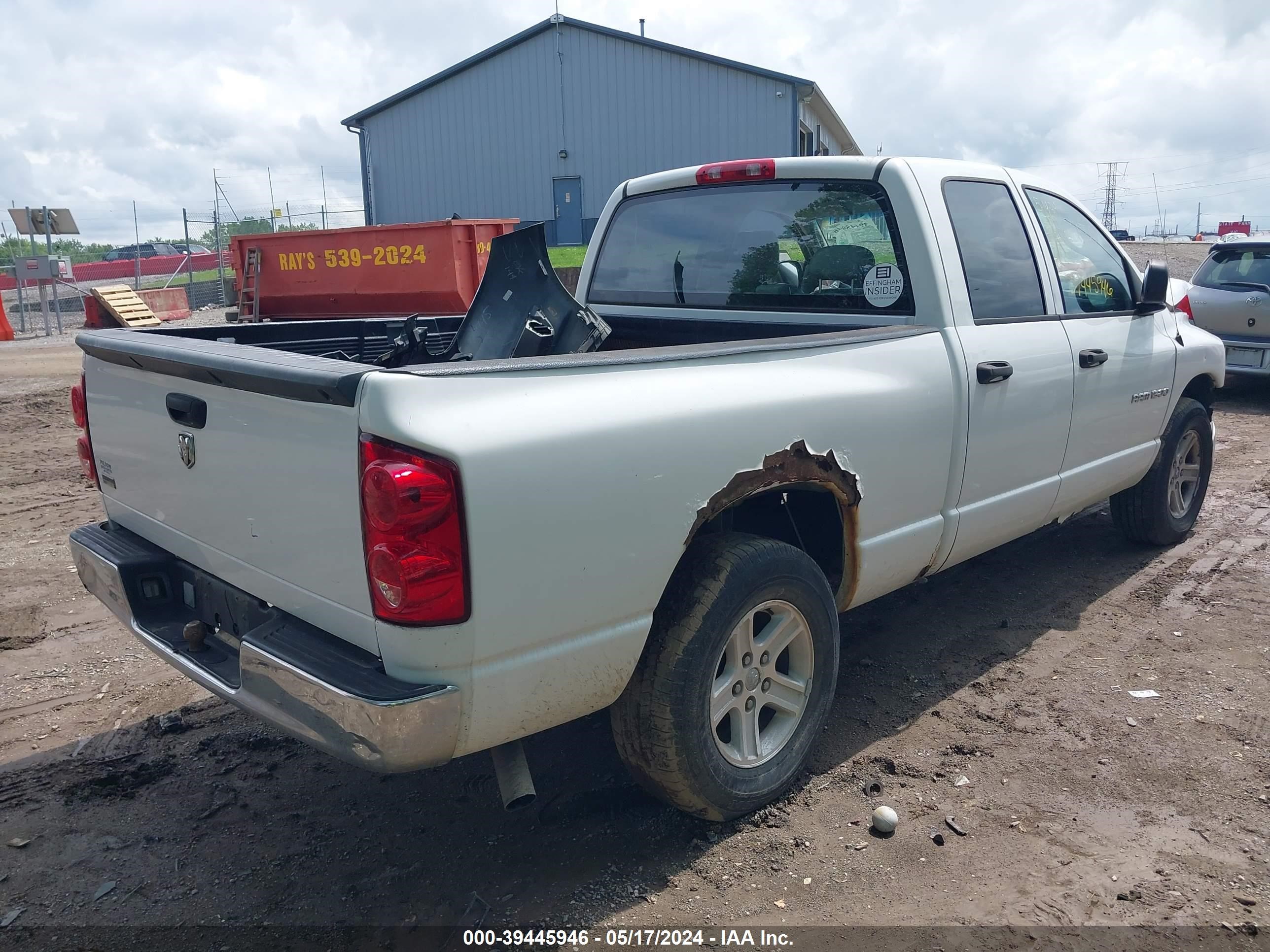 Photo 3 VIN: 1D7HA18P47J599387 - DODGE RAM 