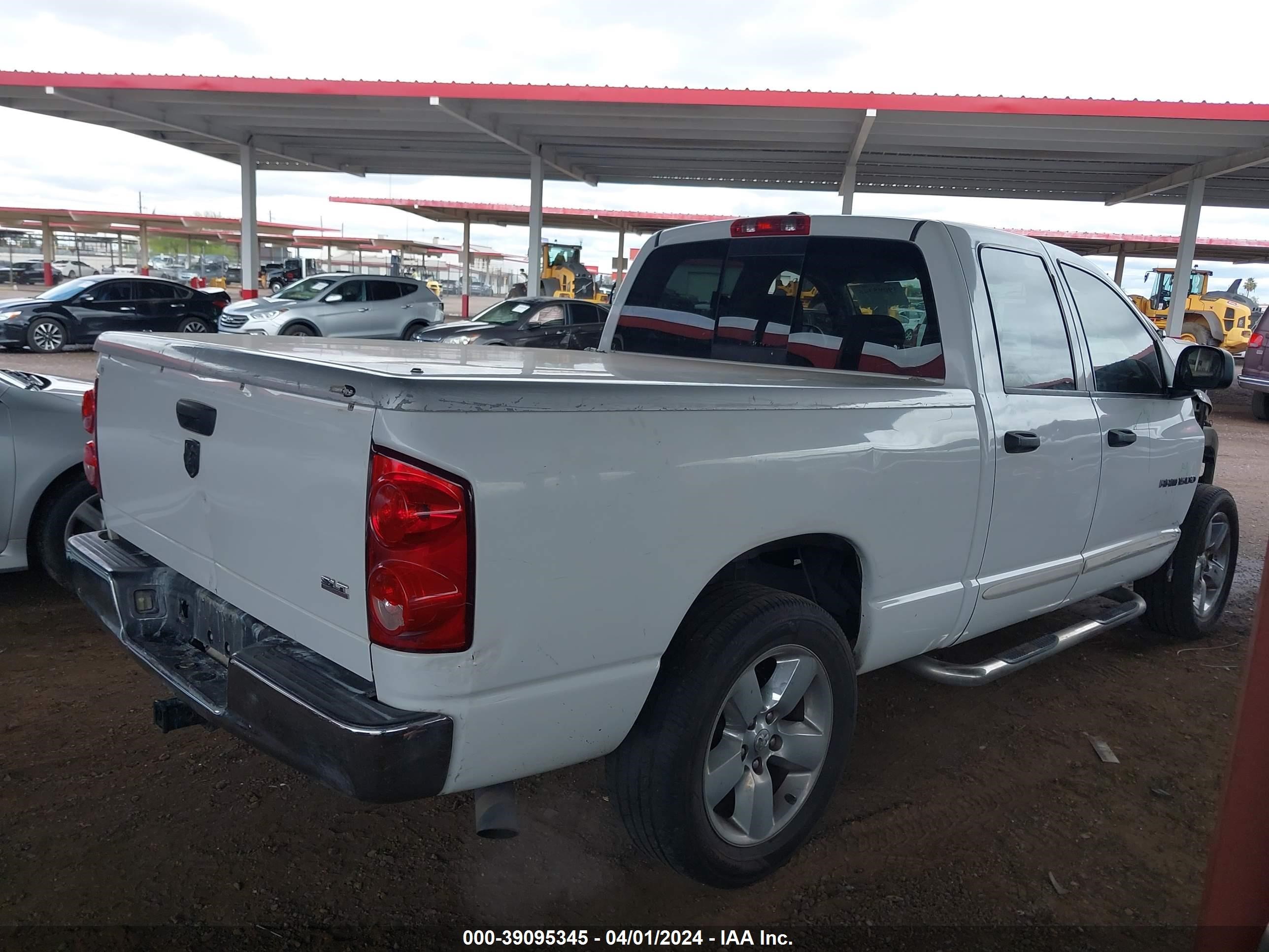 Photo 3 VIN: 1D7HA18P77J501730 - DODGE RAM 