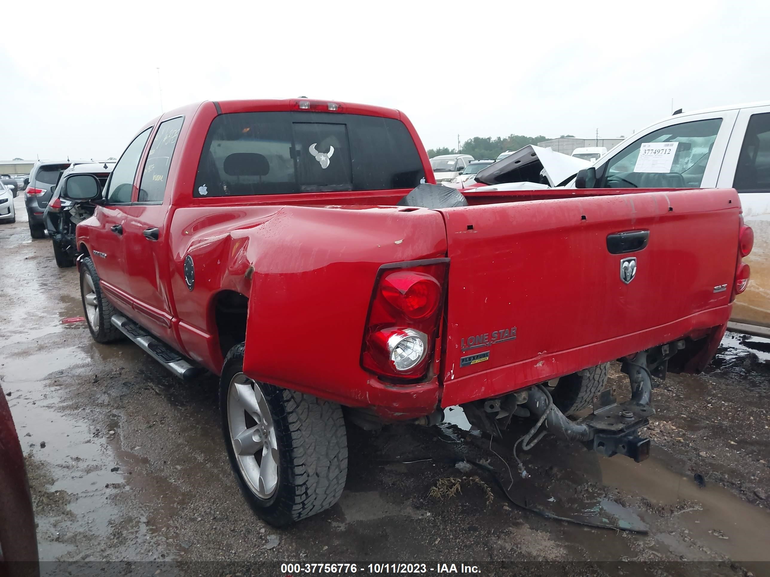 Photo 2 VIN: 1D7HA18P97S152046 - DODGE RAM 