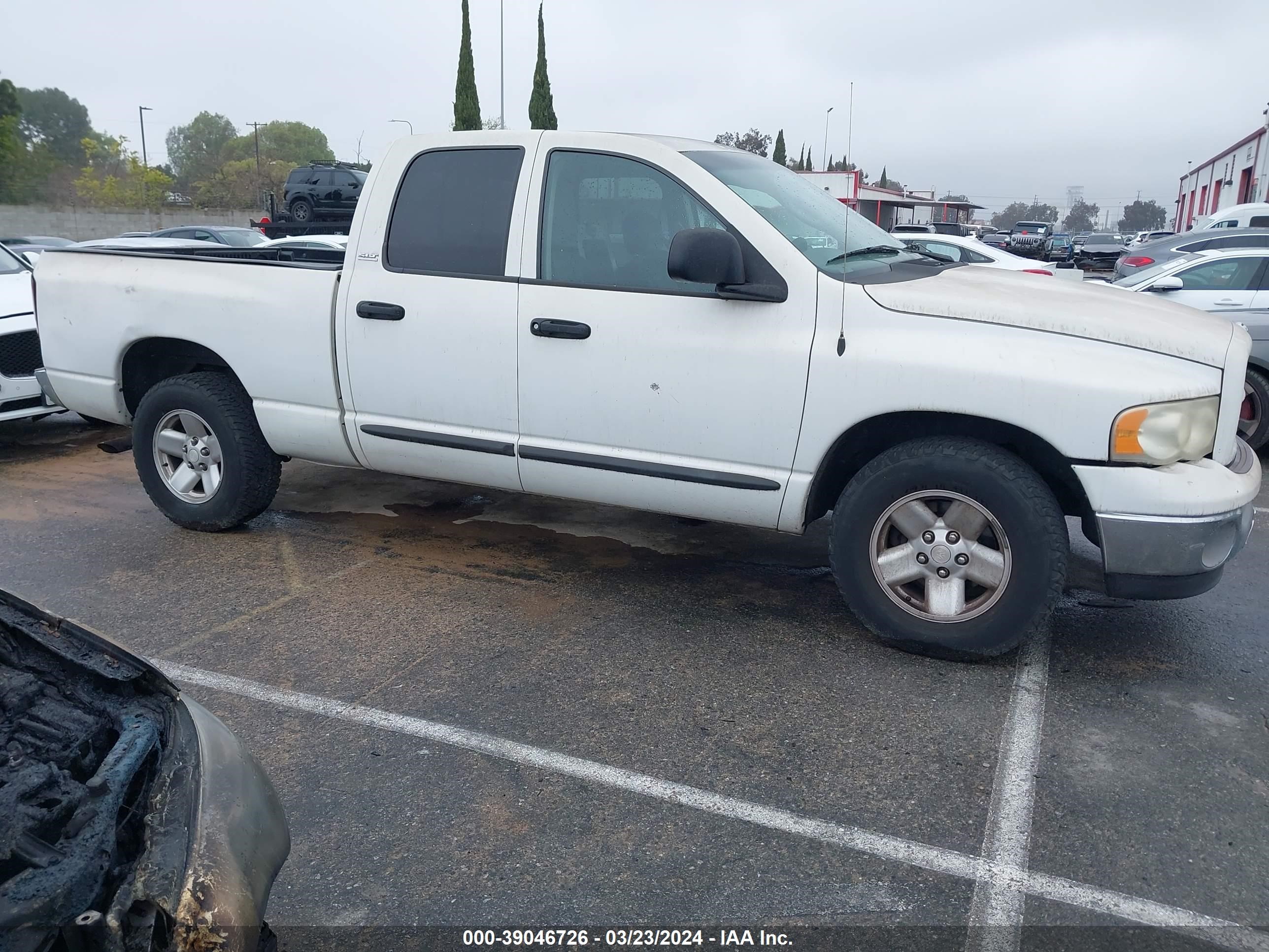 Photo 12 VIN: 1D7HA18Z62J234459 - DODGE RAM 