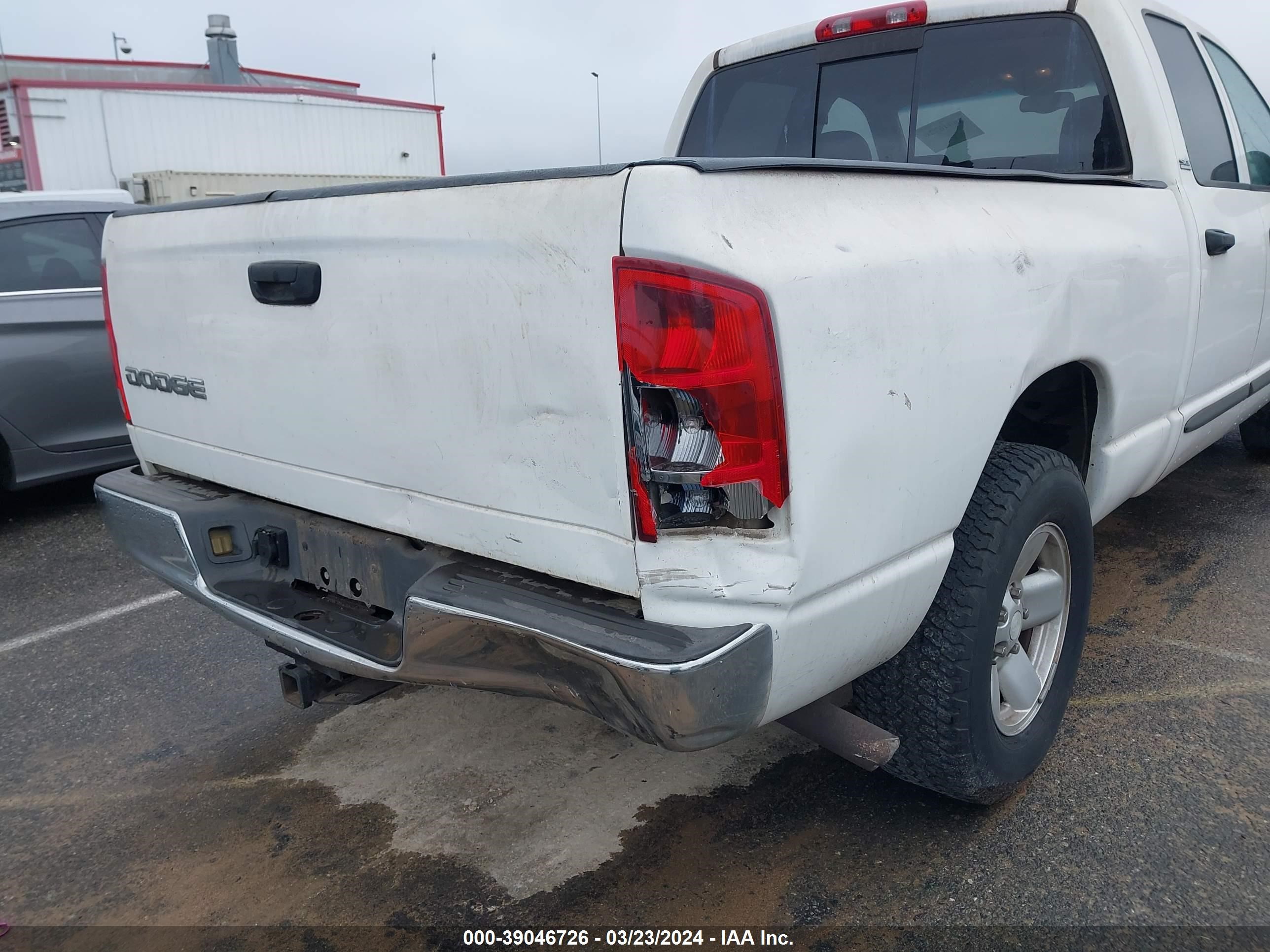 Photo 5 VIN: 1D7HA18Z62J234459 - DODGE RAM 