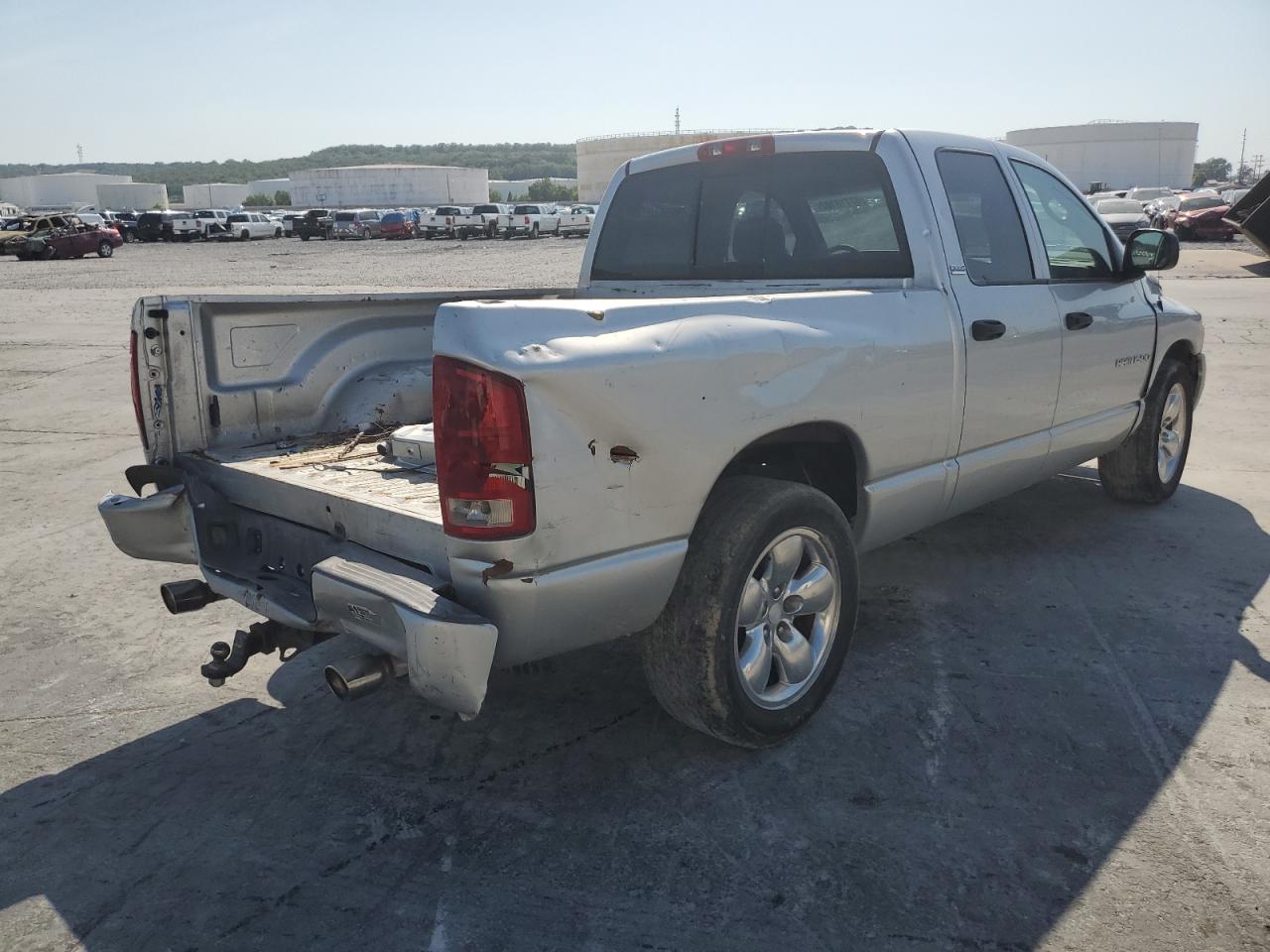 Photo 3 VIN: 1D7HA18Z92J141614 - DODGE RAM 