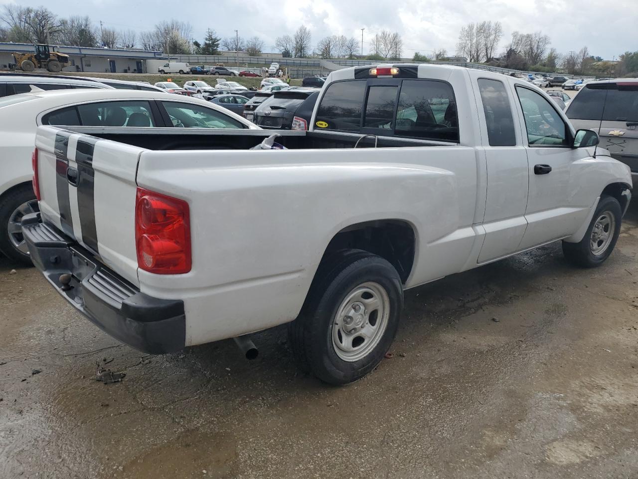 Photo 2 VIN: 1D7HE22K56S694136 - DODGE DAKOTA 