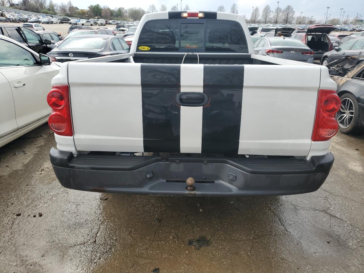 Photo 5 VIN: 1D7HE22K56S694136 - DODGE DAKOTA 